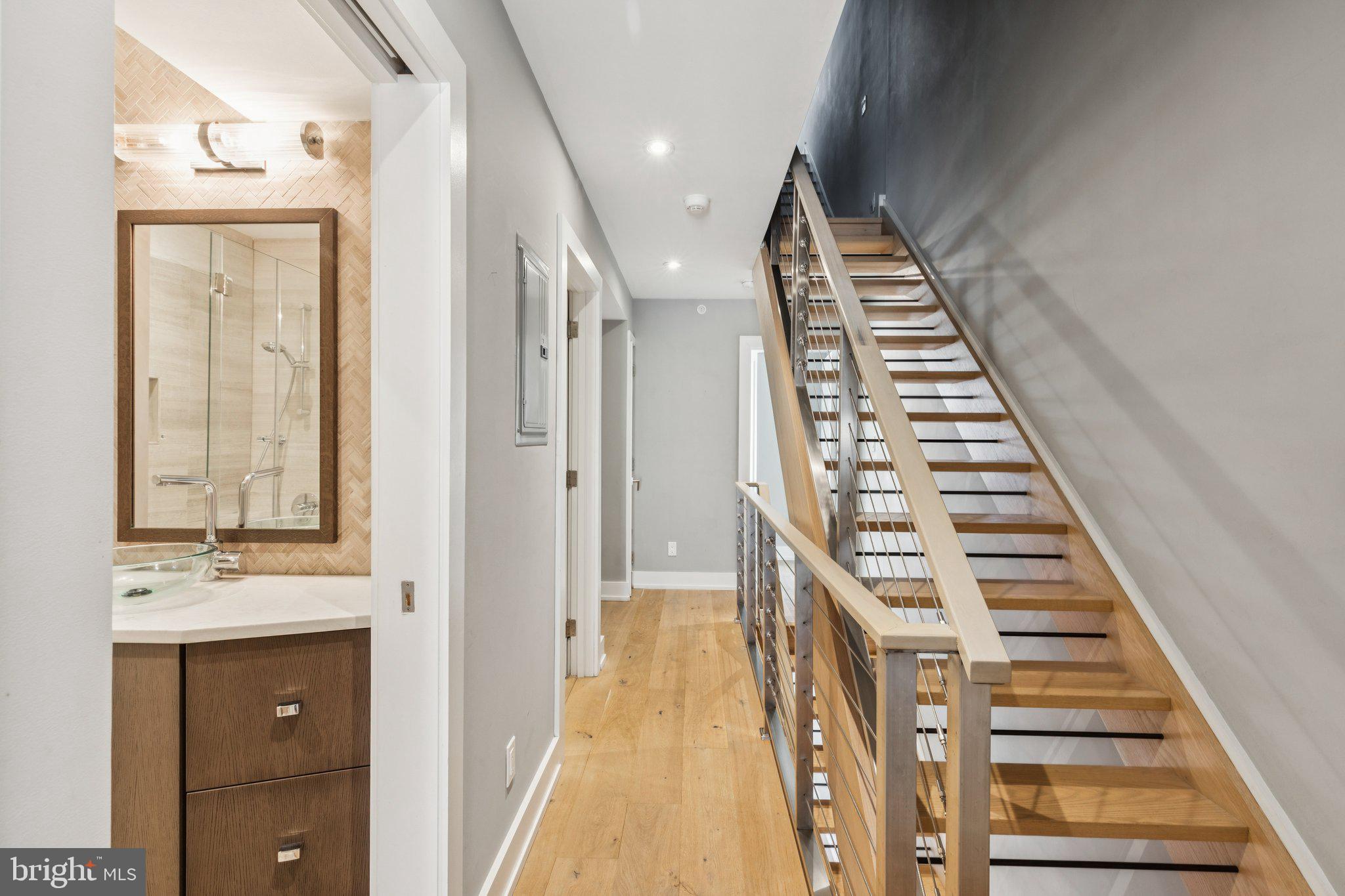 GRADUATE HOSPITAL - Residential