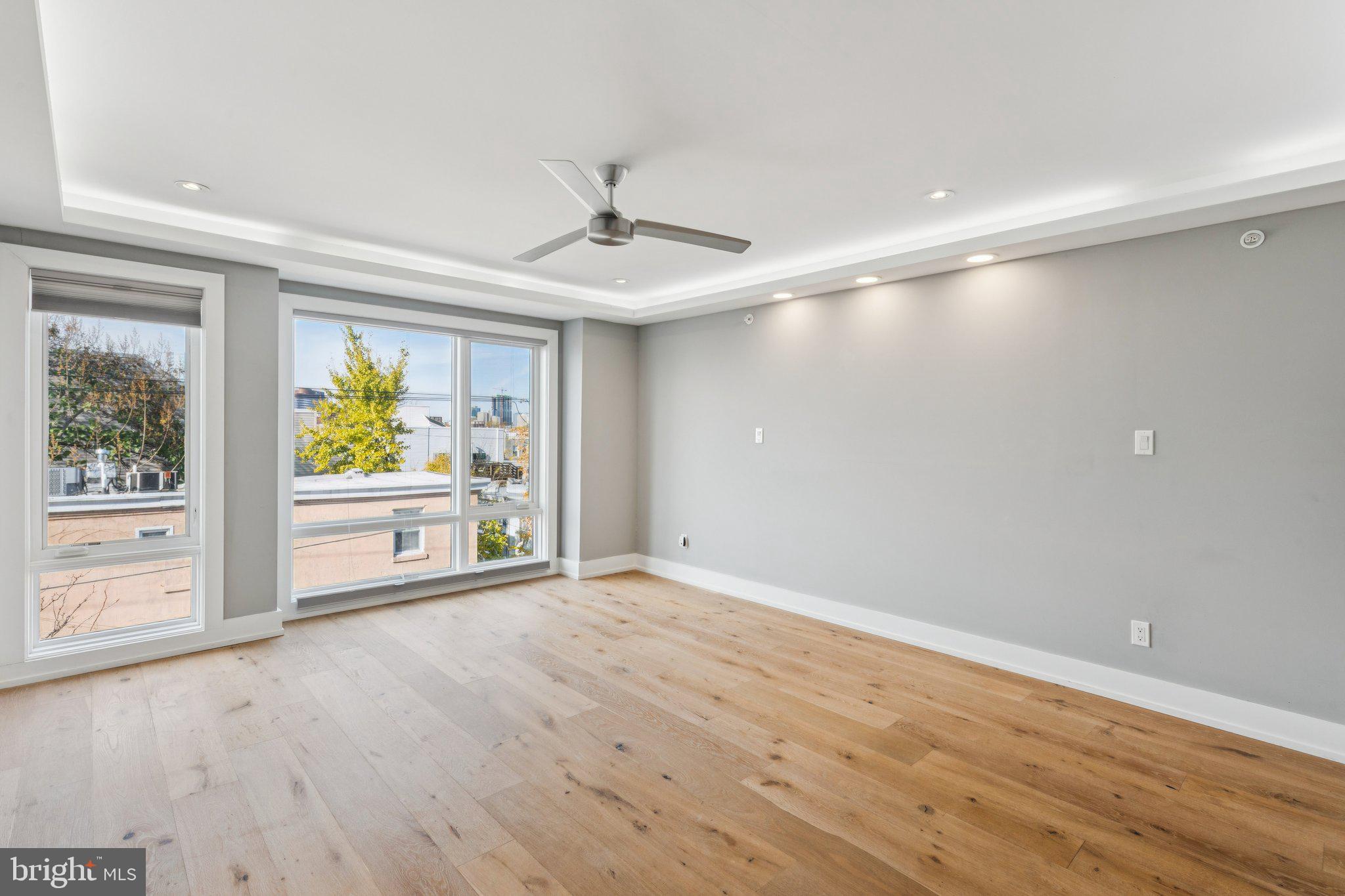 GRADUATE HOSPITAL - Residential