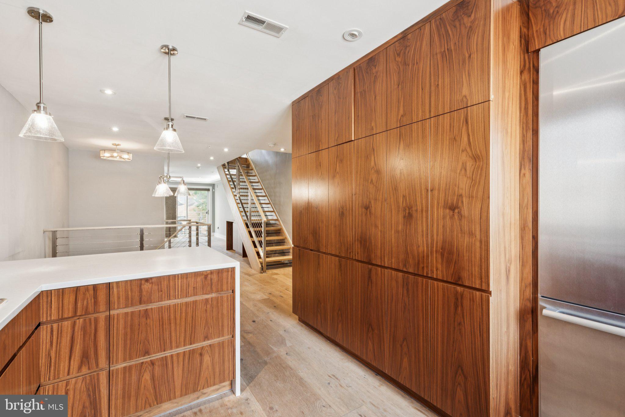 GRADUATE HOSPITAL - Residential