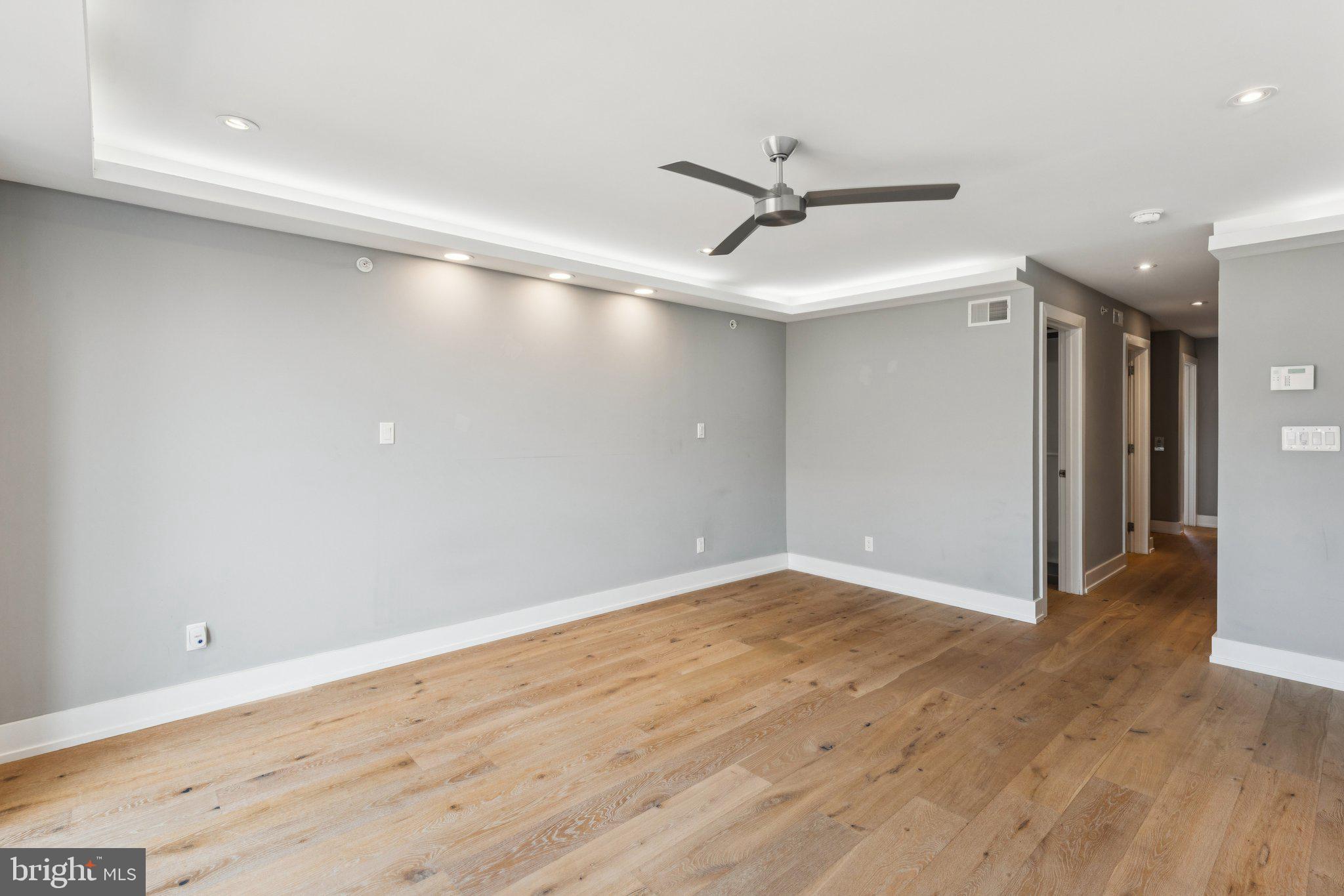 GRADUATE HOSPITAL - Residential