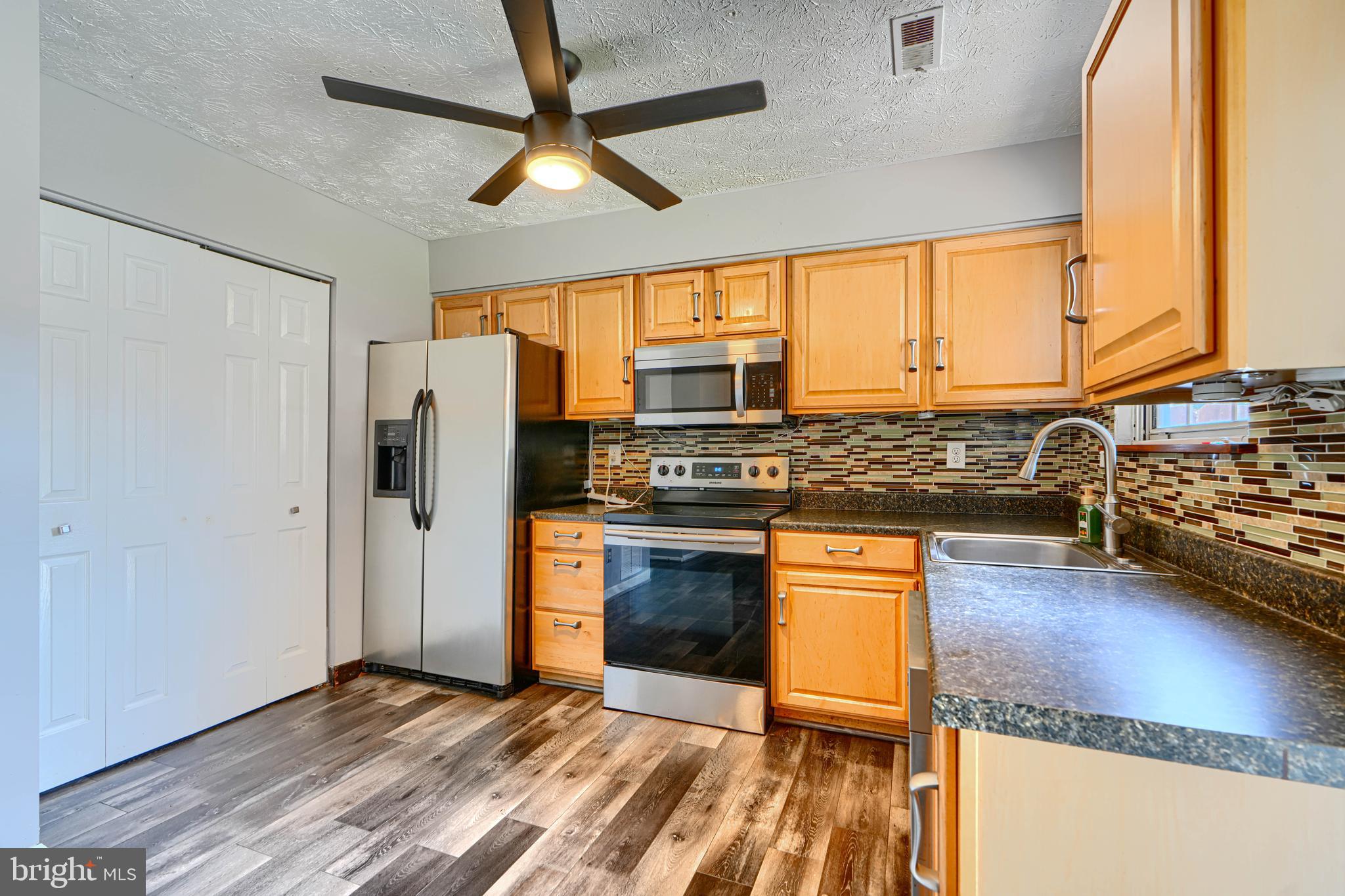 VILLAGE OF PAWNEE - Residential