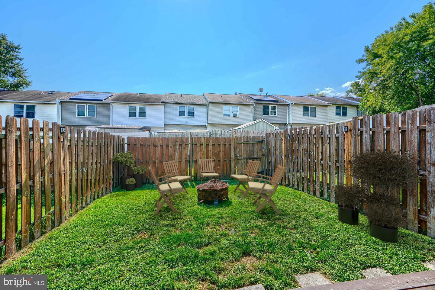 VILLAGE OF PAWNEE - Residential