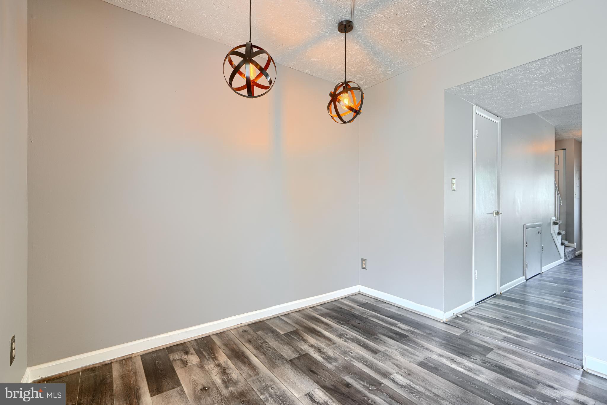 VILLAGE OF PAWNEE - Residential