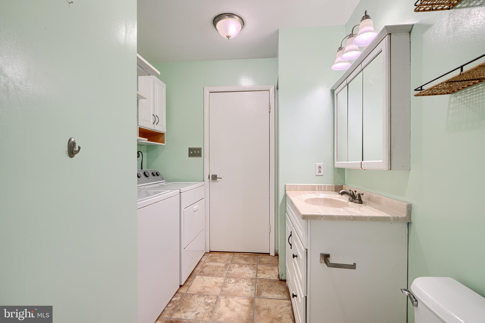 VILLAGE OF PAWNEE - Residential