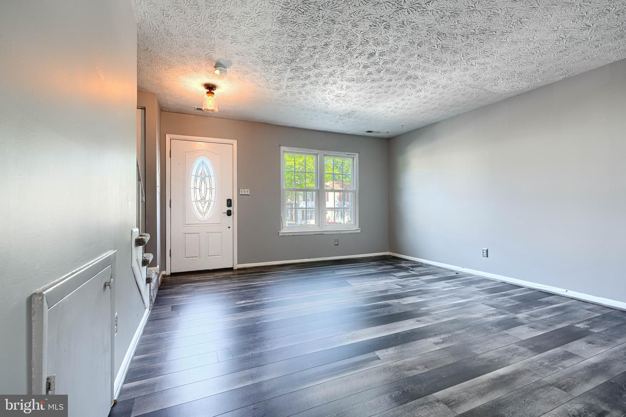 VILLAGE OF PAWNEE - Residential