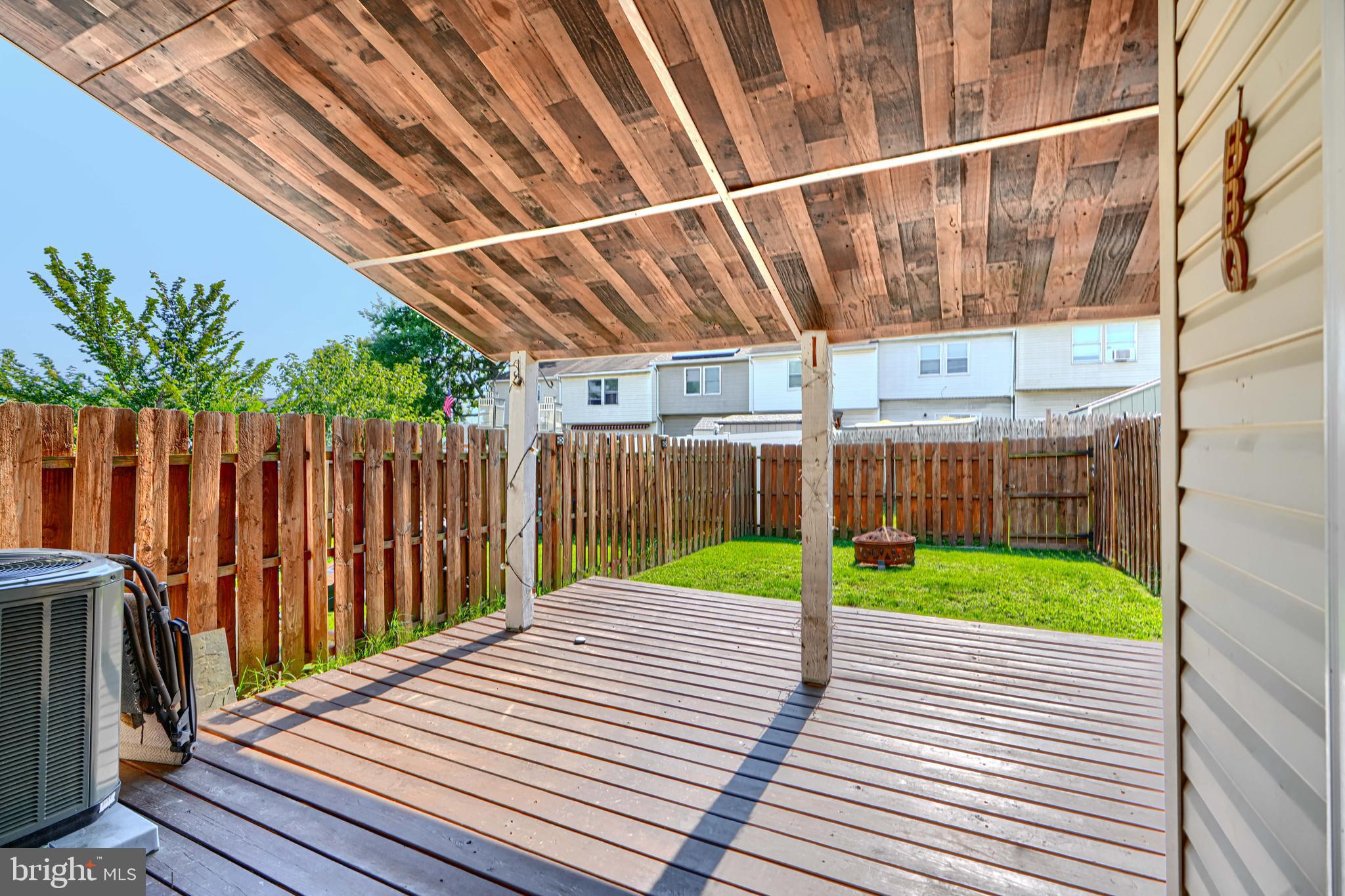 VILLAGE OF PAWNEE - Residential