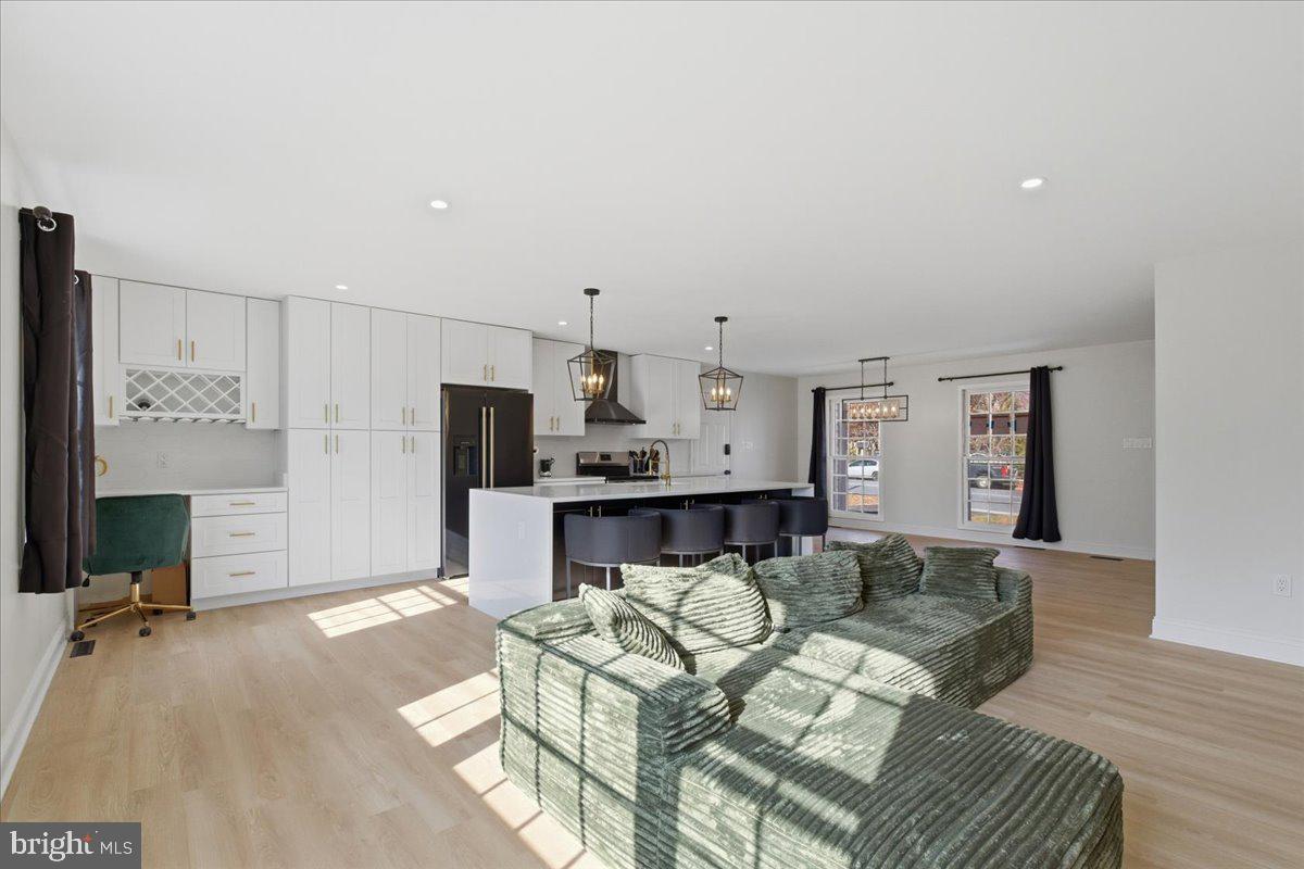 MIDDLERIDGE - Residential Lease