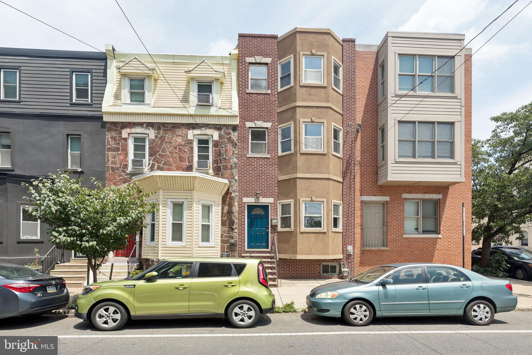2403 CHRISTIAN STREET
