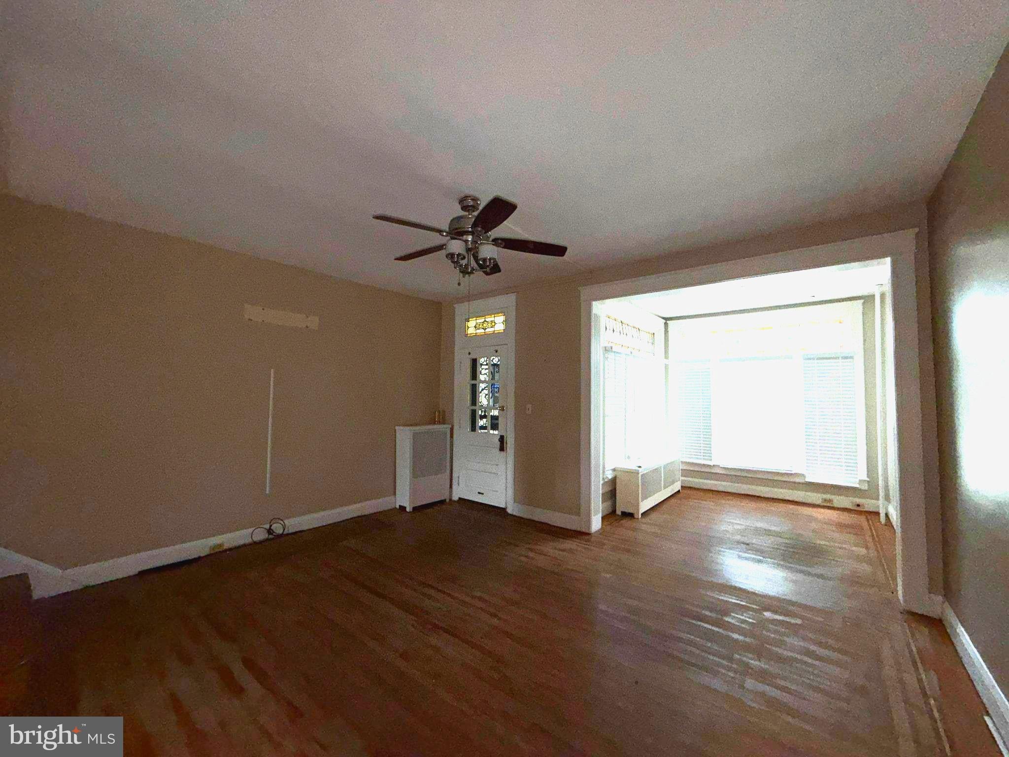3235 SHANNON DRIVE