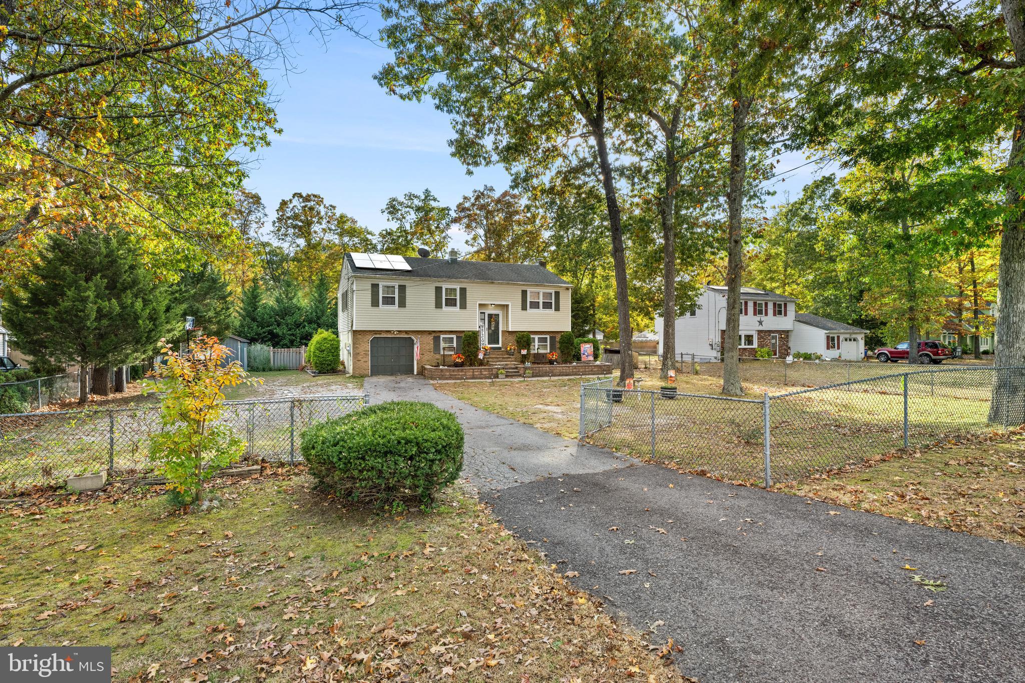 2245 E MAIN STREET E