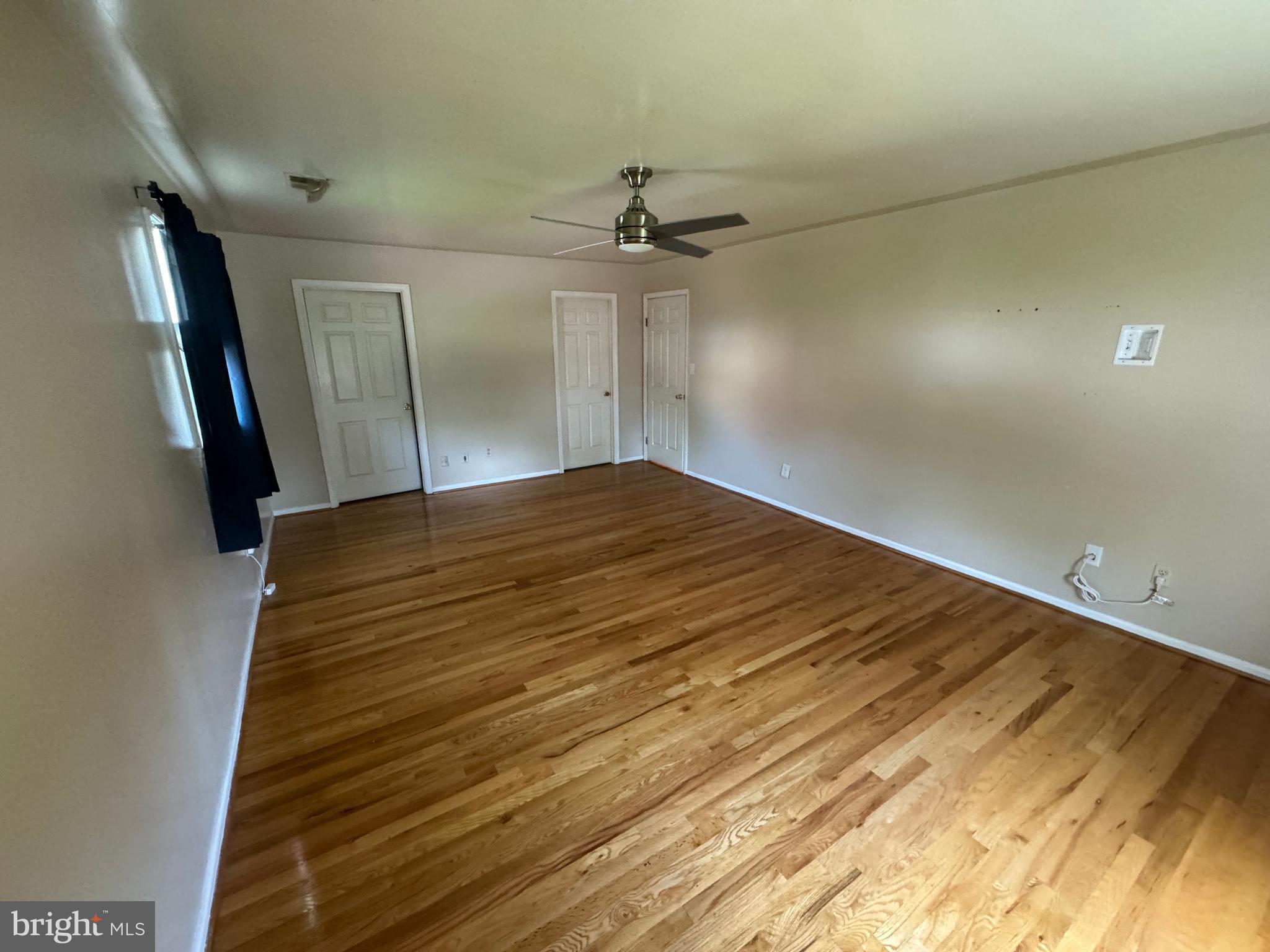 BRIARWOOD - Residential Lease