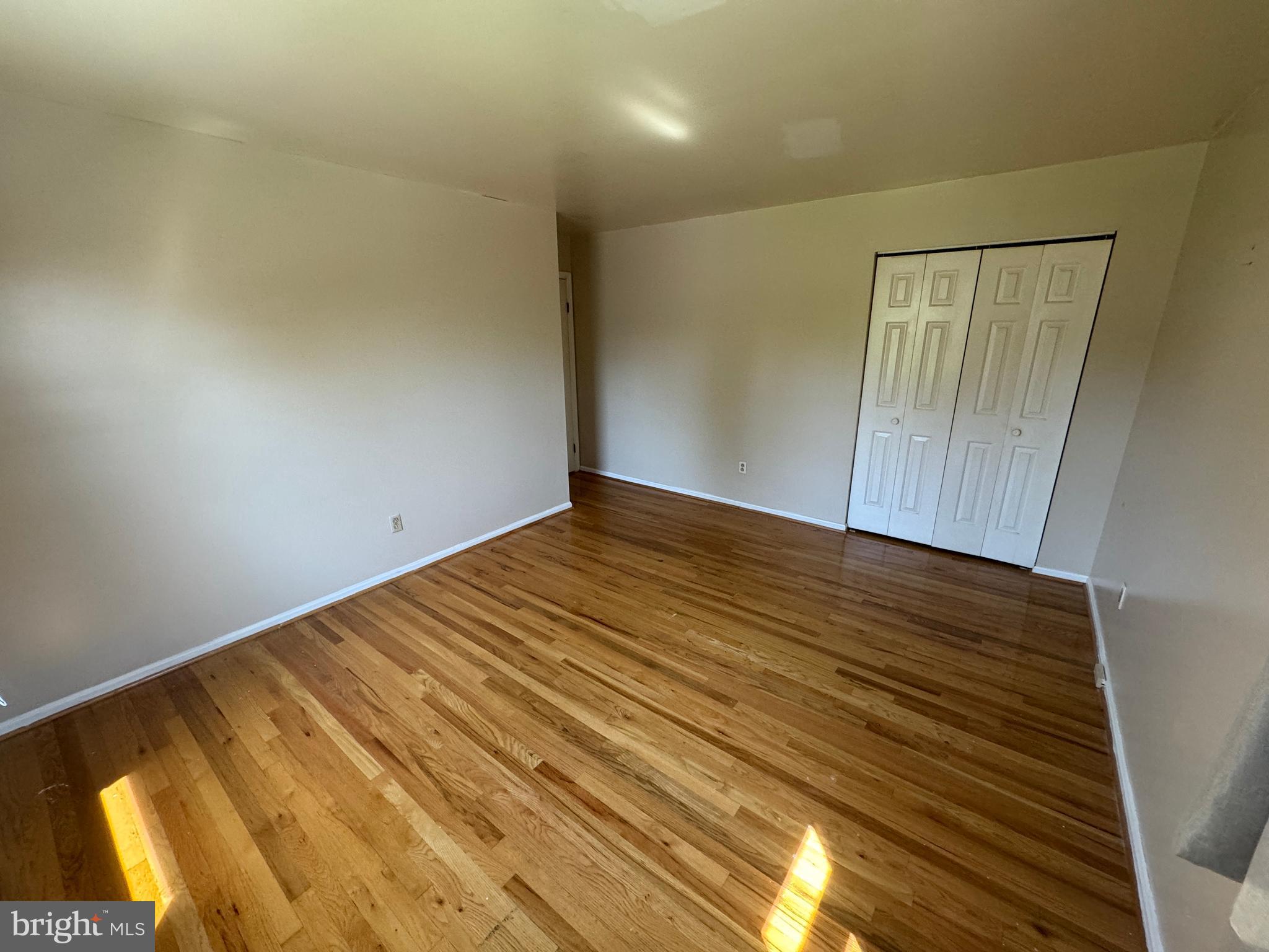 BRIARWOOD - Residential Lease