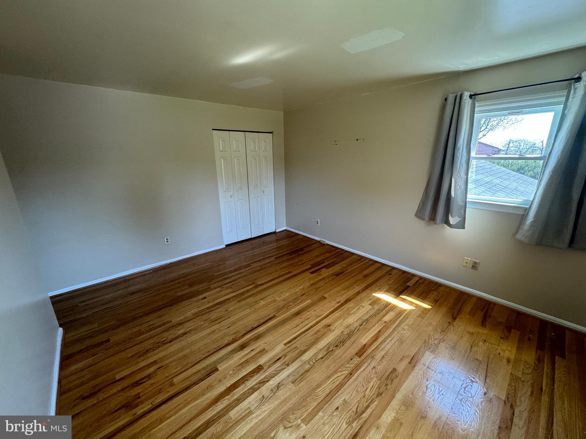 BRIARWOOD - Residential Lease