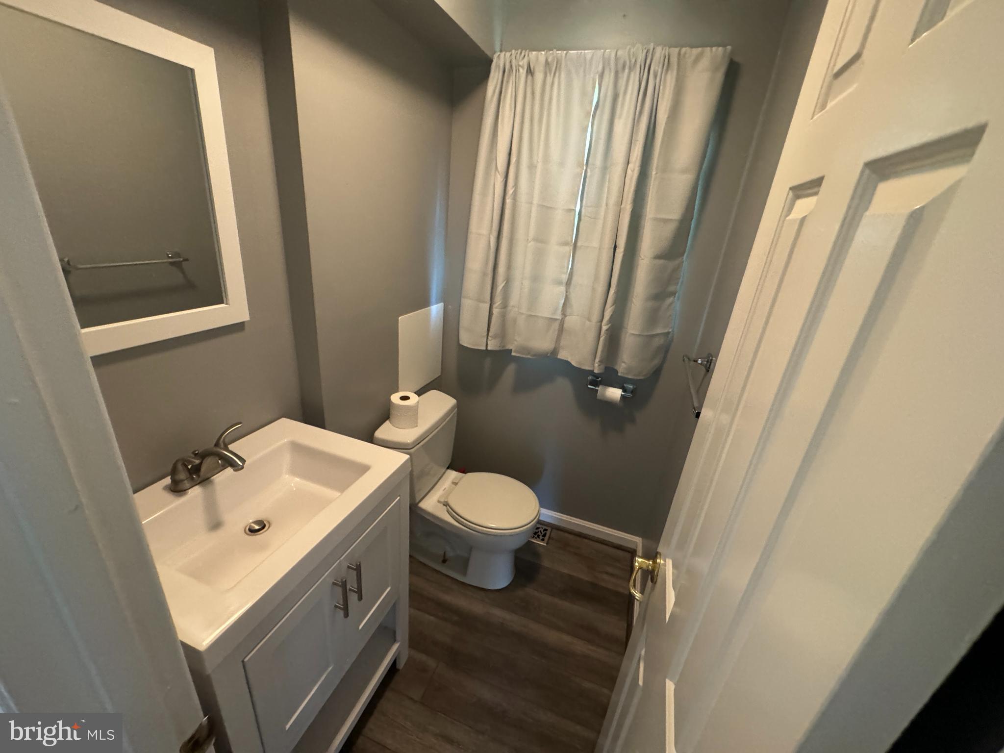 BRIARWOOD - Residential Lease