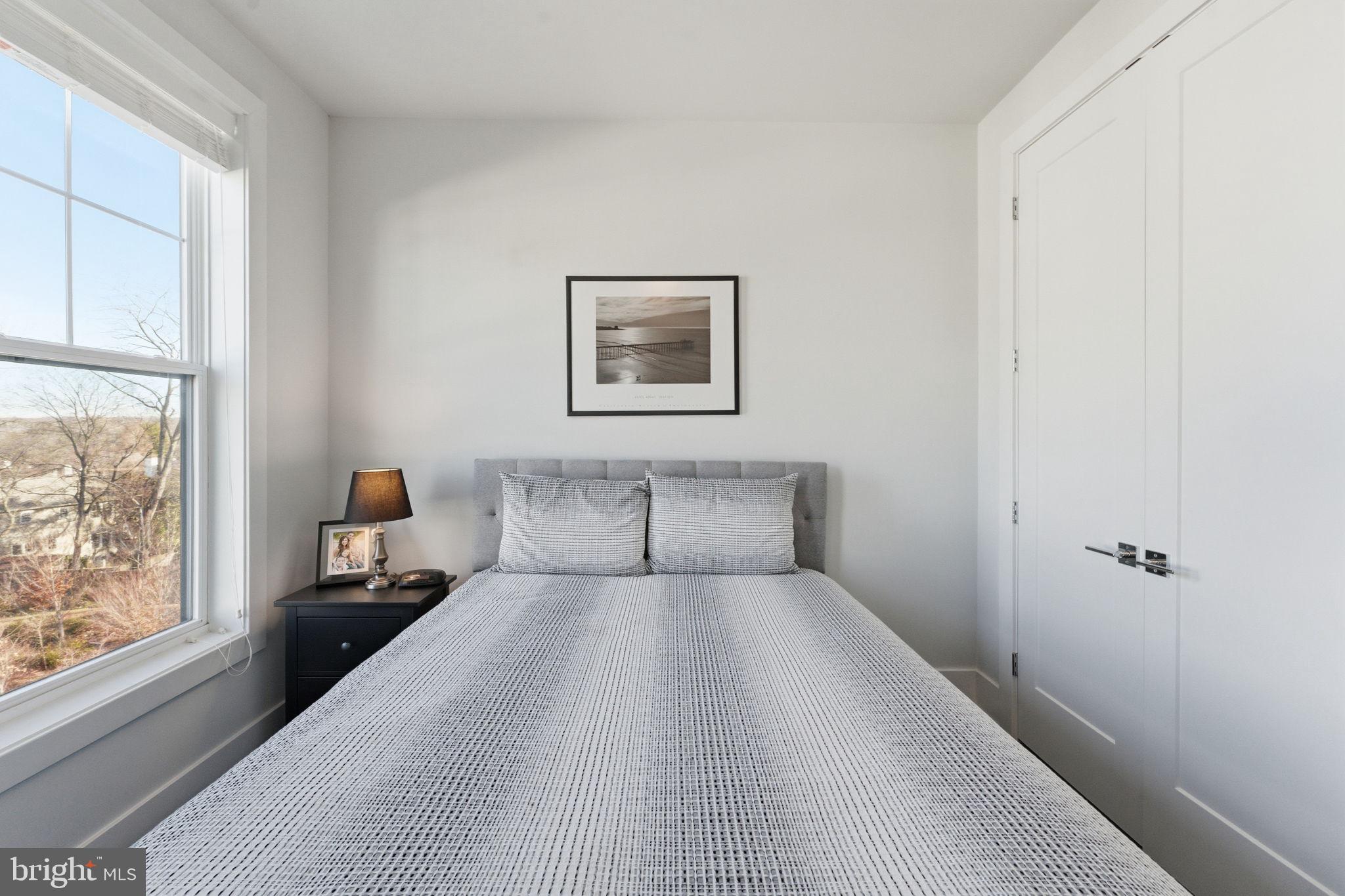 SULLY STATION II - Residential