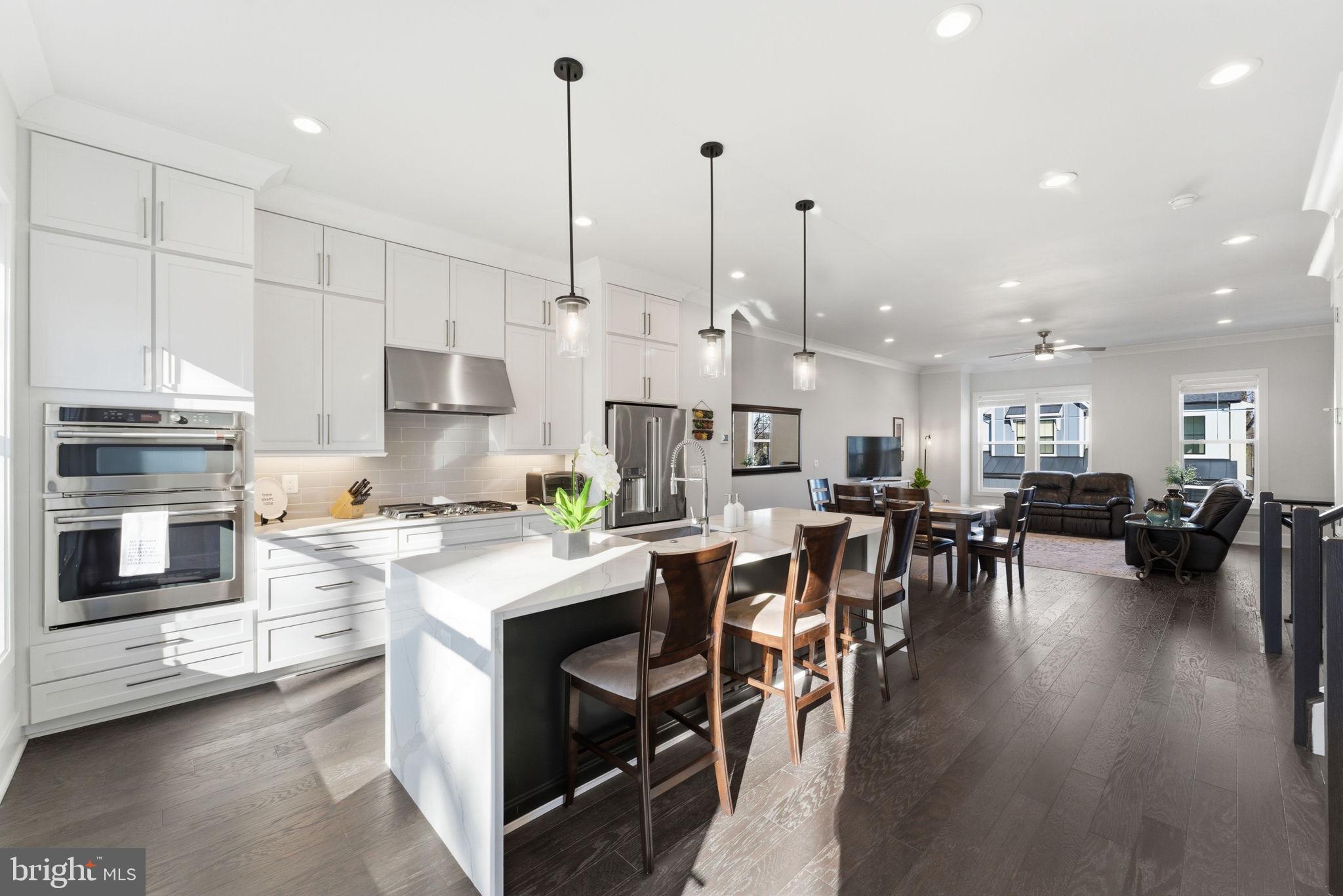 SULLY STATION II - Residential