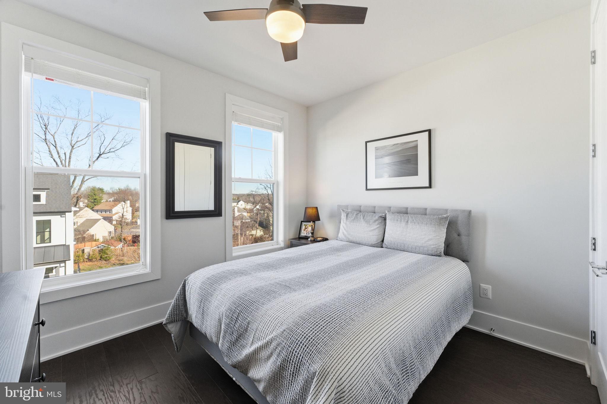 SULLY STATION II - Residential