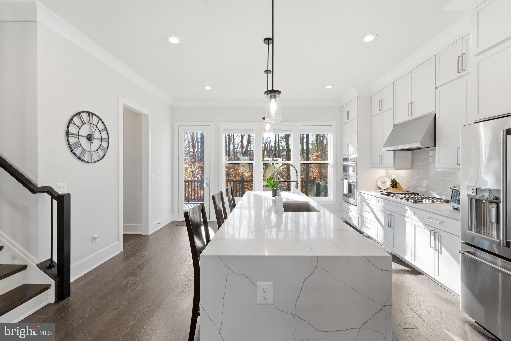 SULLY STATION II - Residential