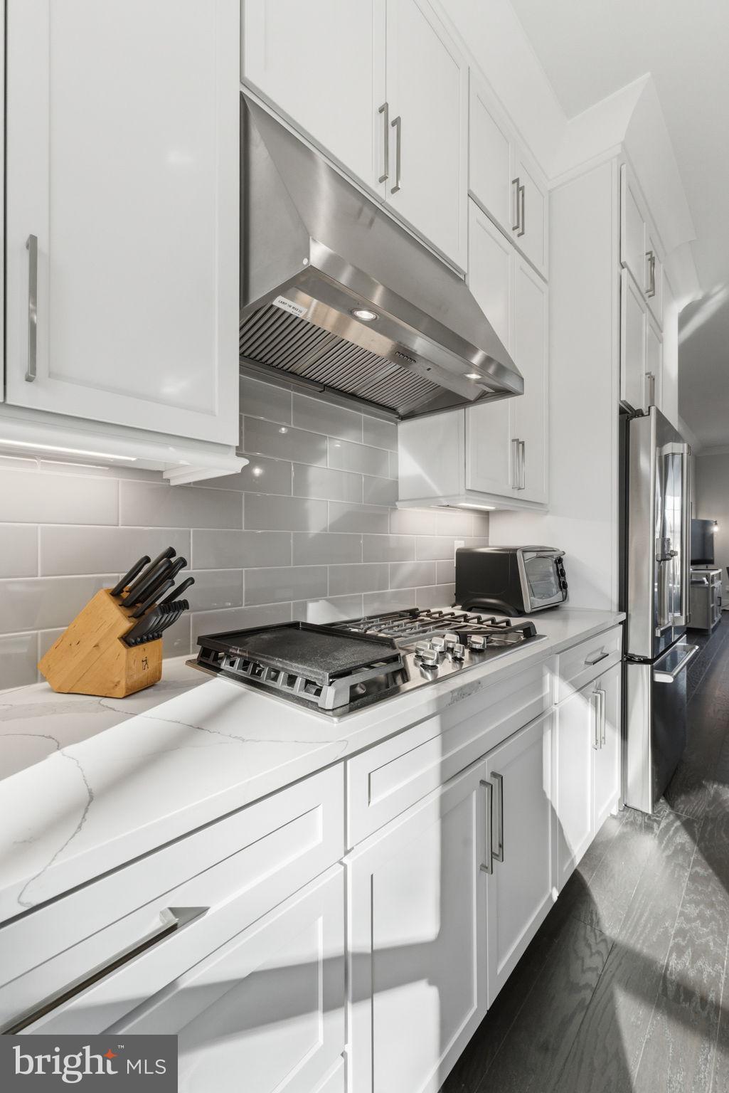 SULLY STATION II - Residential