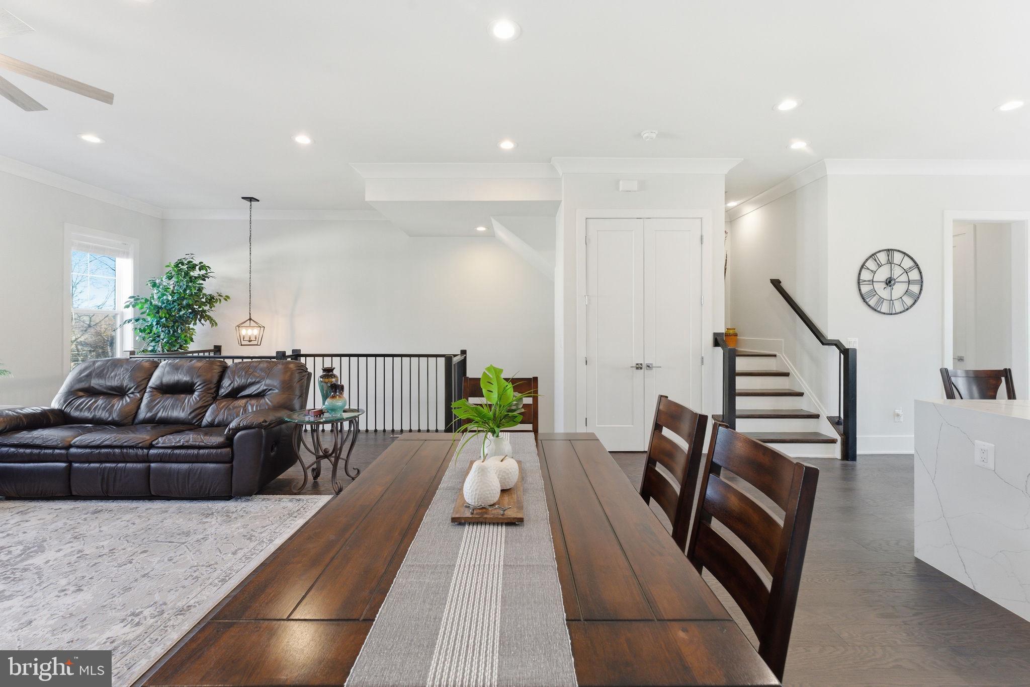 SULLY STATION II - Residential