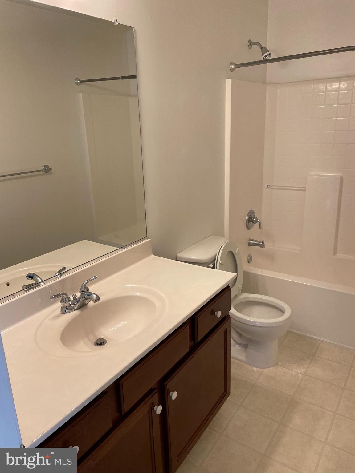 ORCHARD HILL - Residential Lease