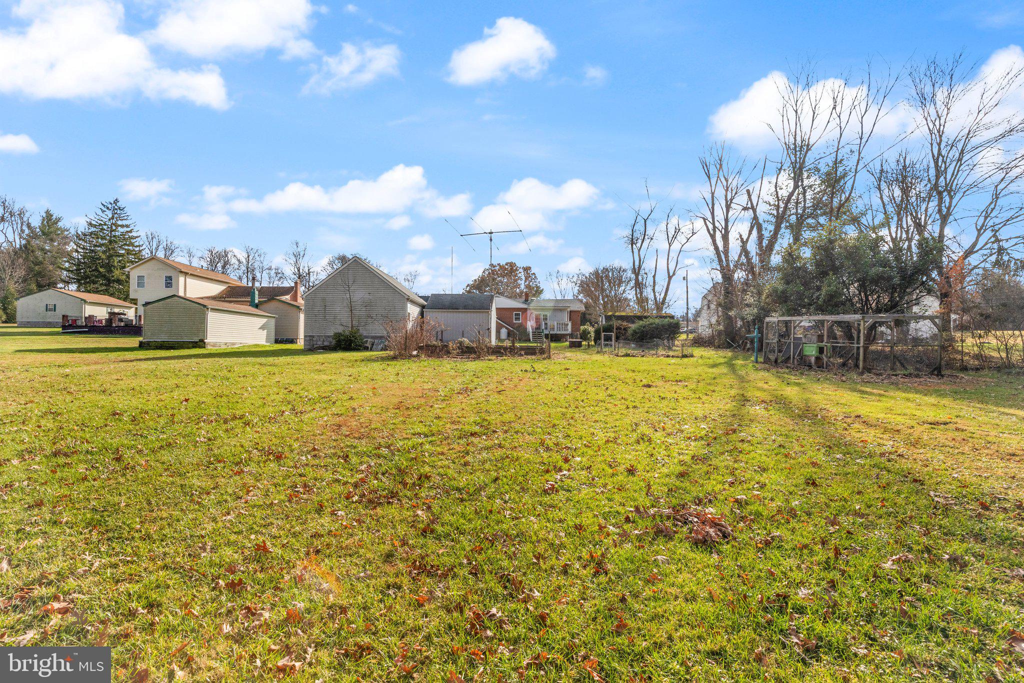 ABINGDON ESTATES - Residential