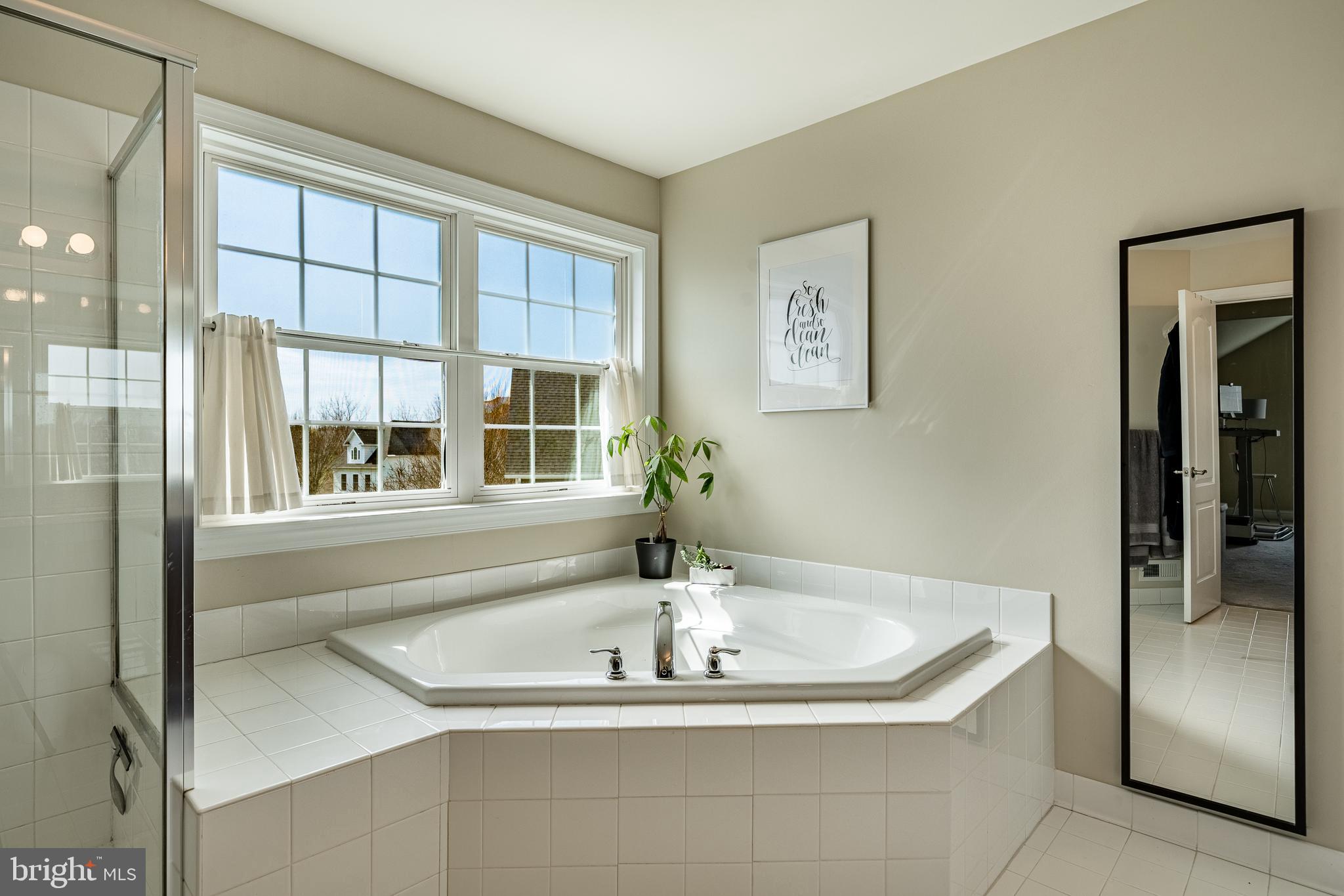 LEDERACH GOLF FAIRWY - Residential