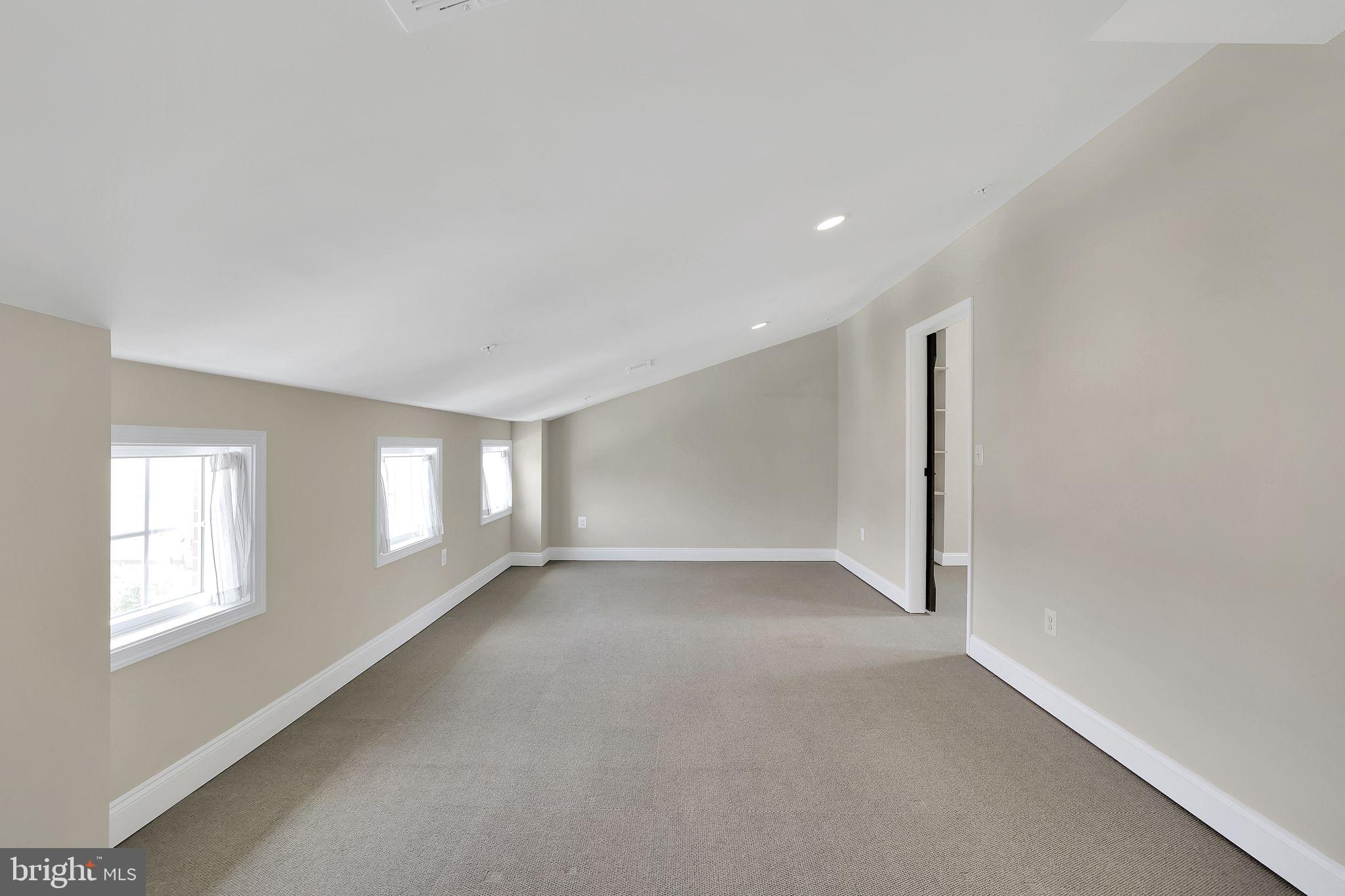 ARUNDEL FOREST - Residential