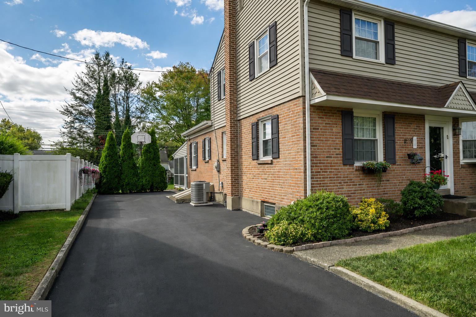 2944 KANES ROAD