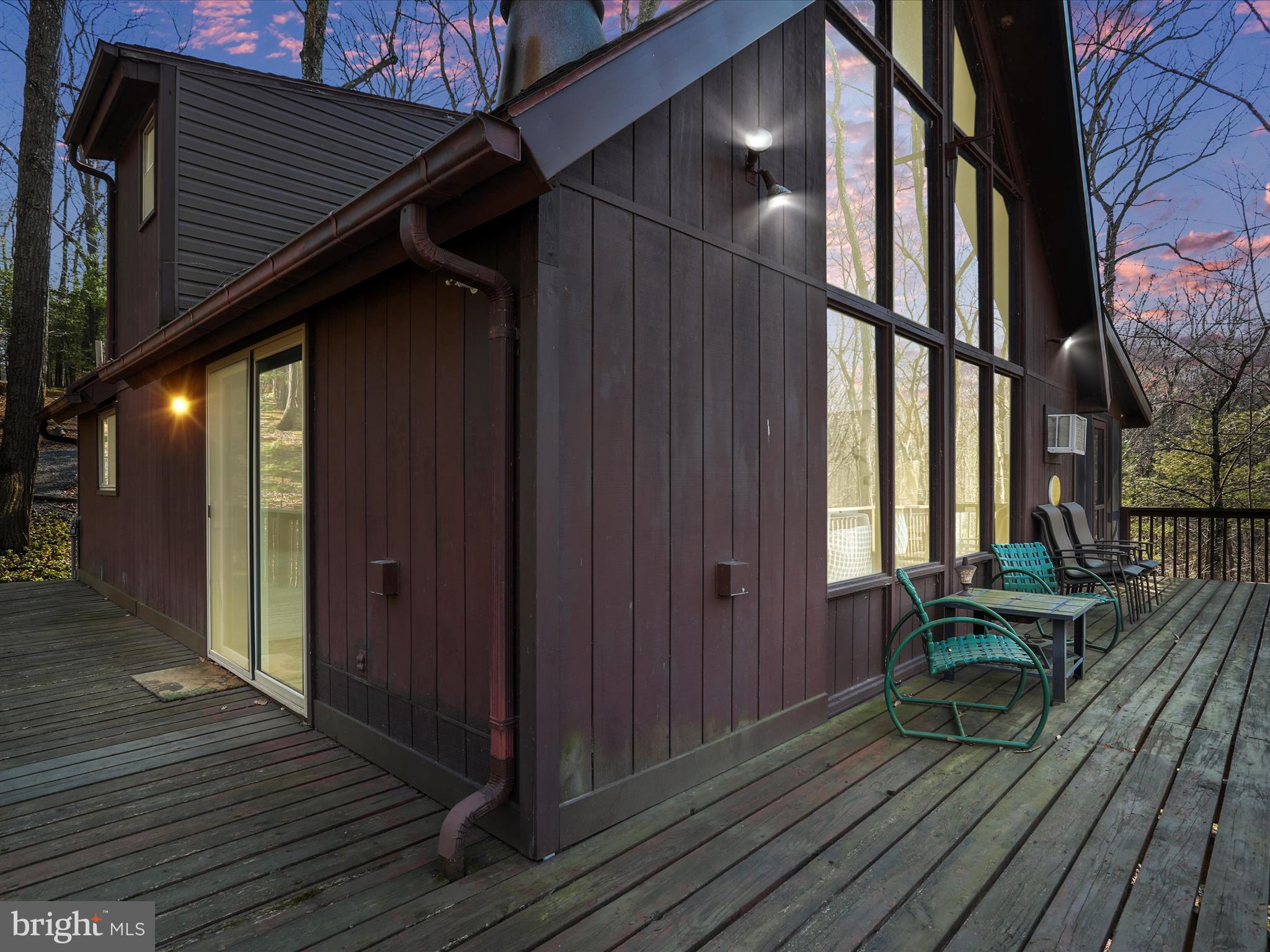 THE WOODS - Residential