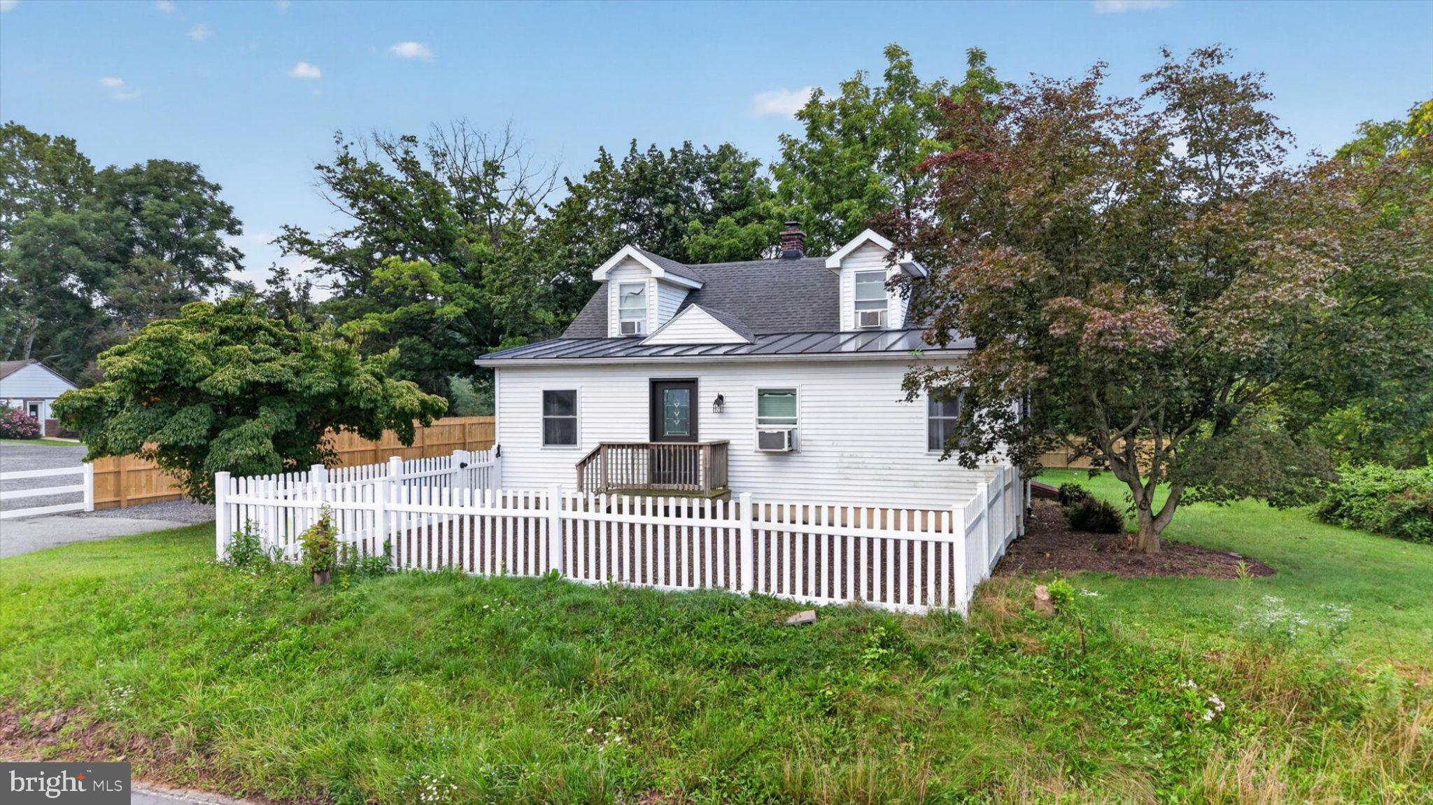 413 PLEASANTVIEW ROAD