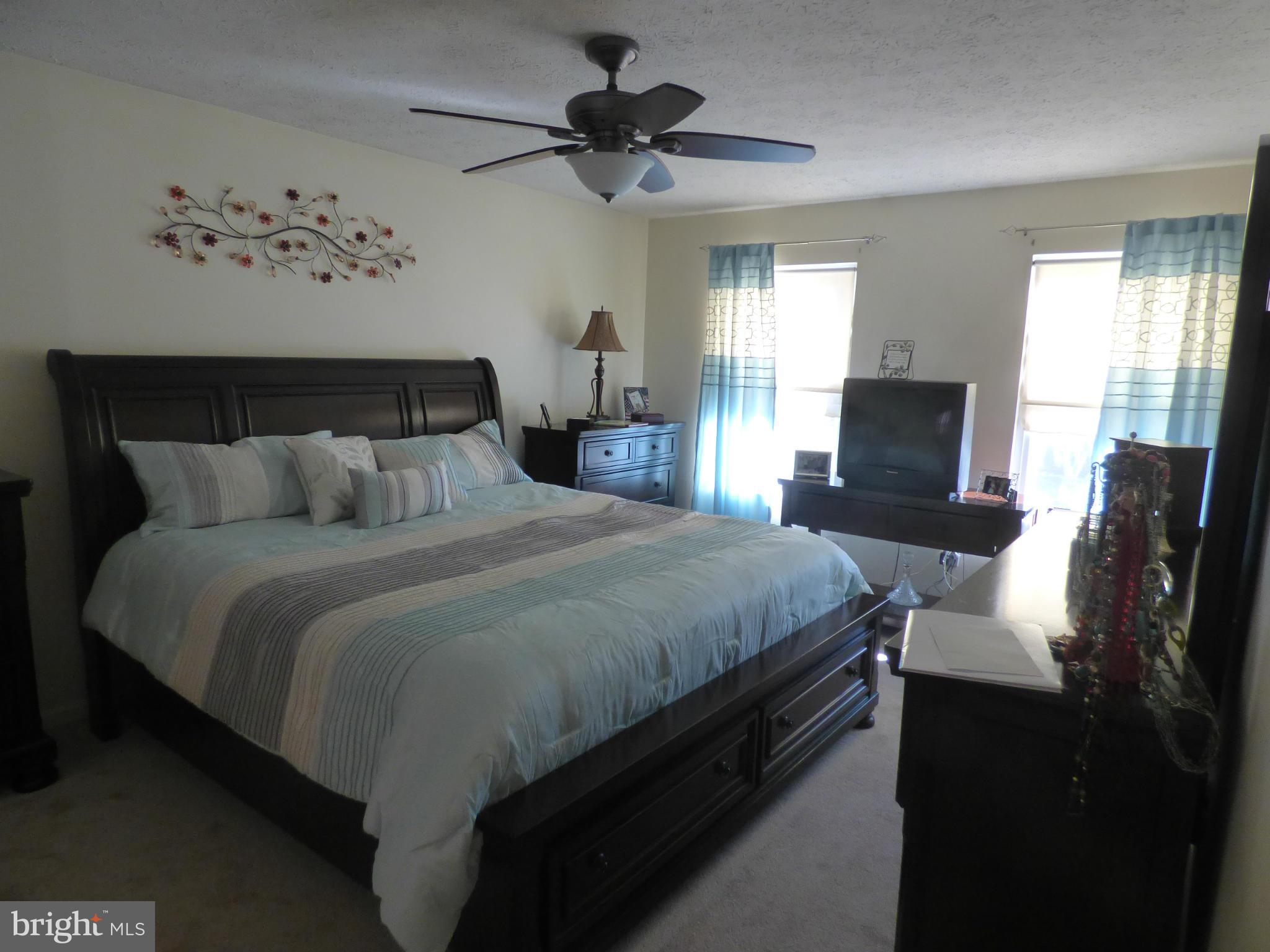 BRENTWOOD PARK - Residential