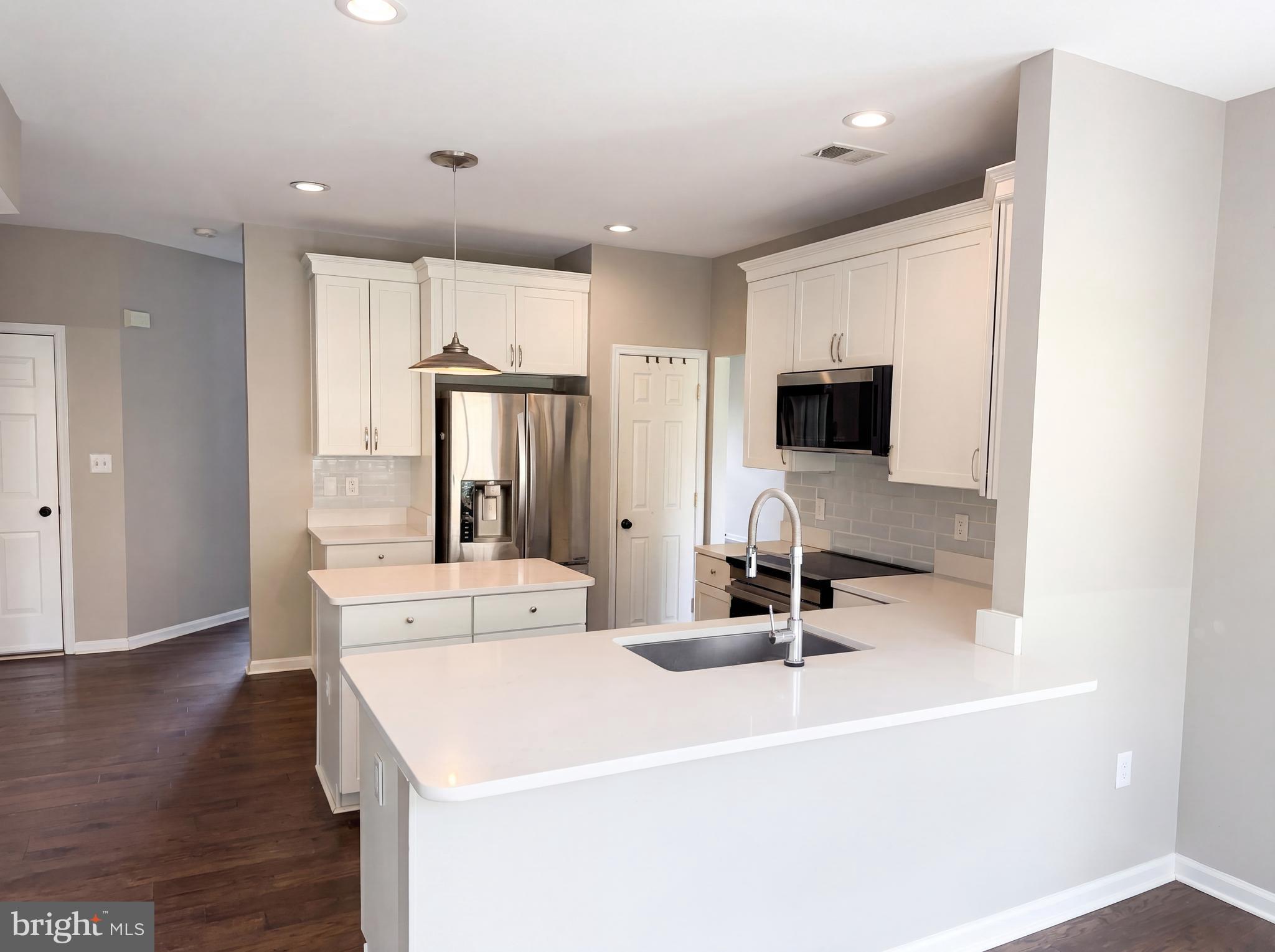 OXBOW ESTATES - Residential