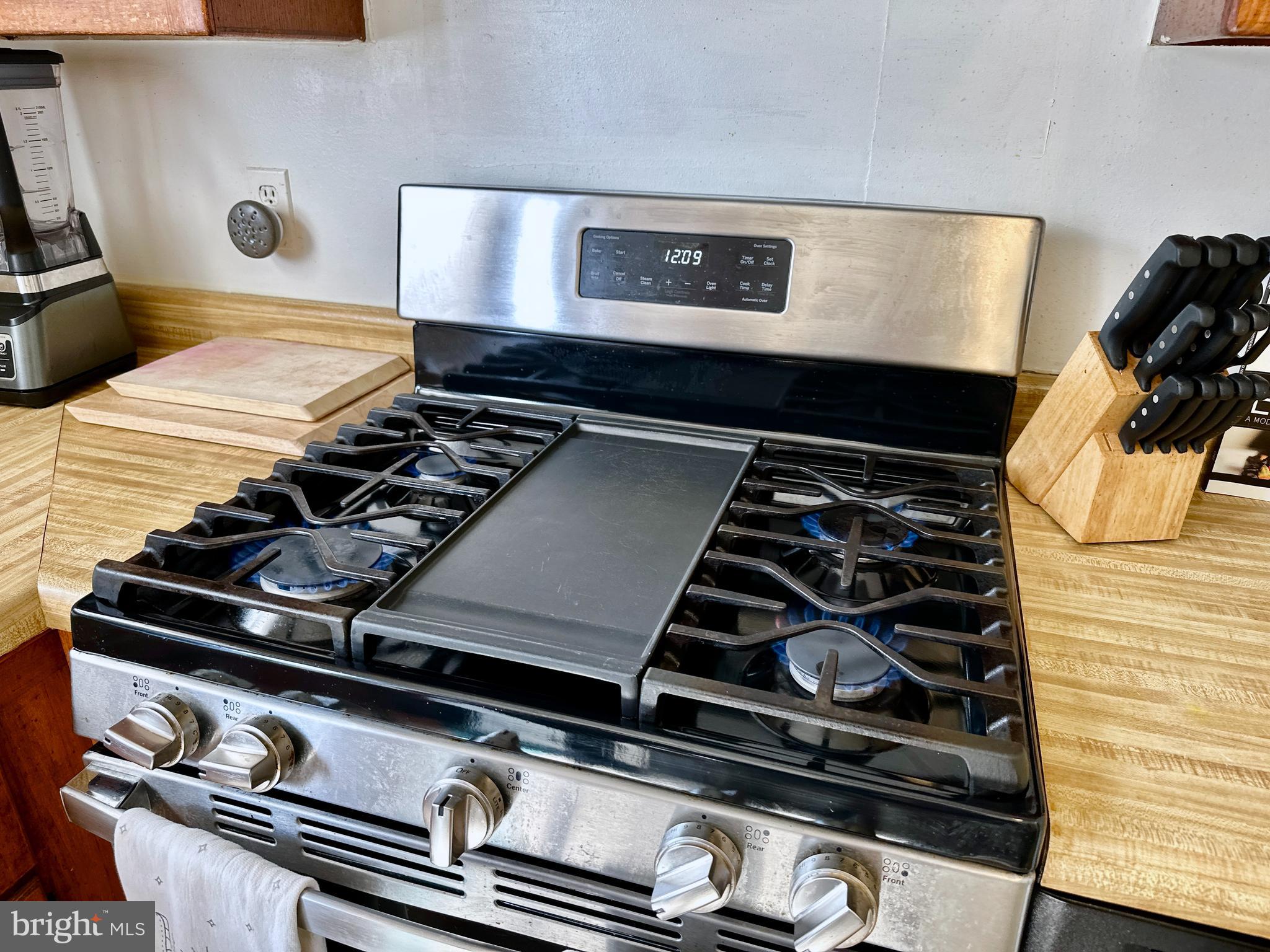 MILFORD GARDENS - Residential