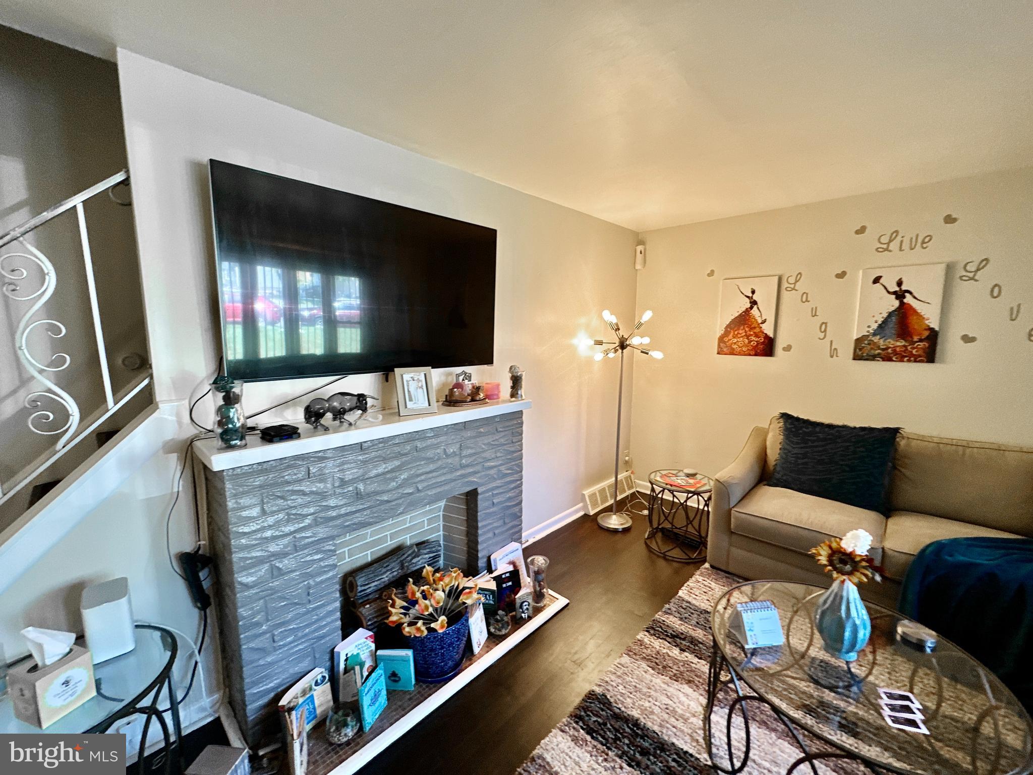 MILFORD GARDENS - Residential