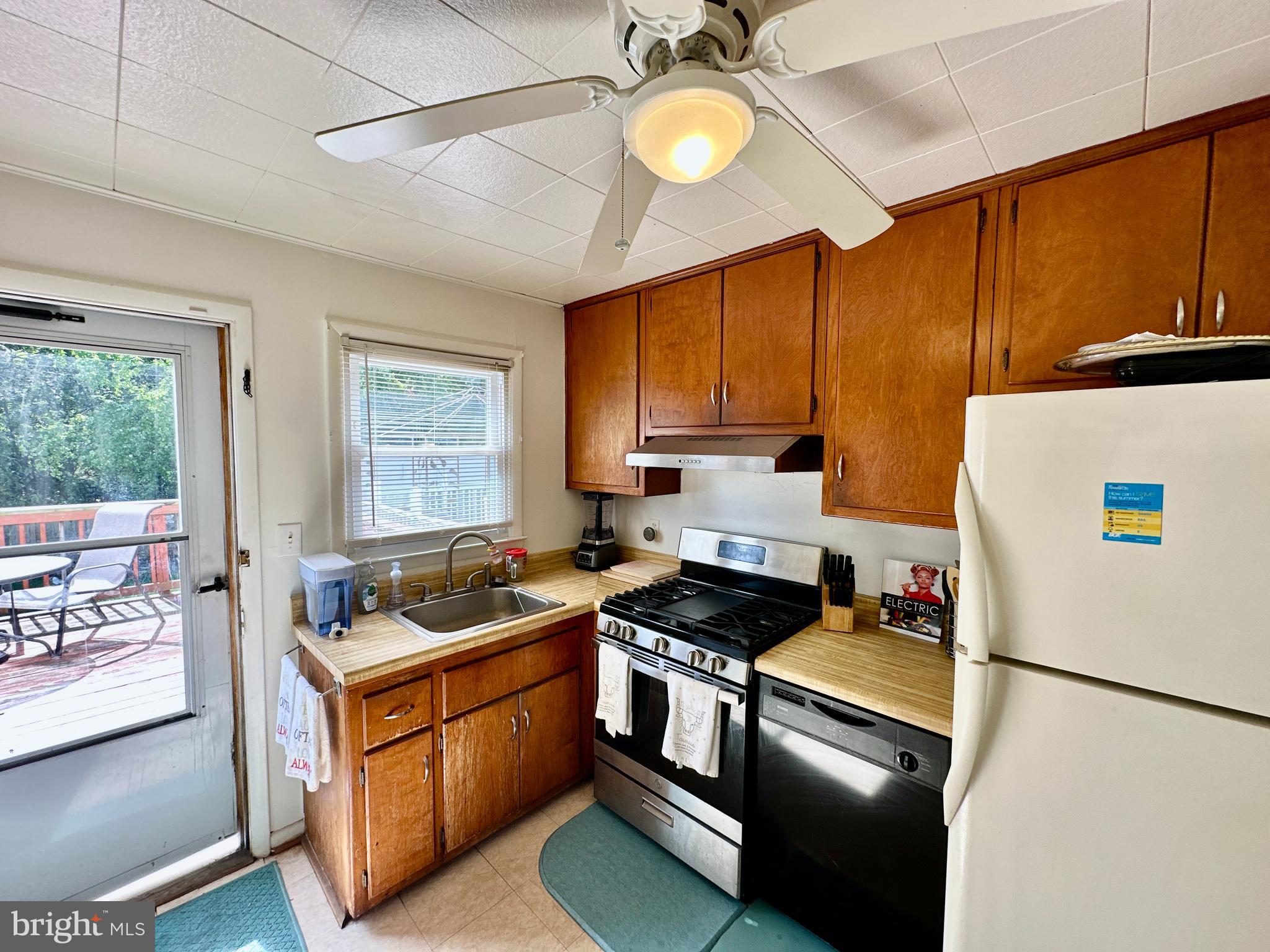 MILFORD GARDENS - Residential