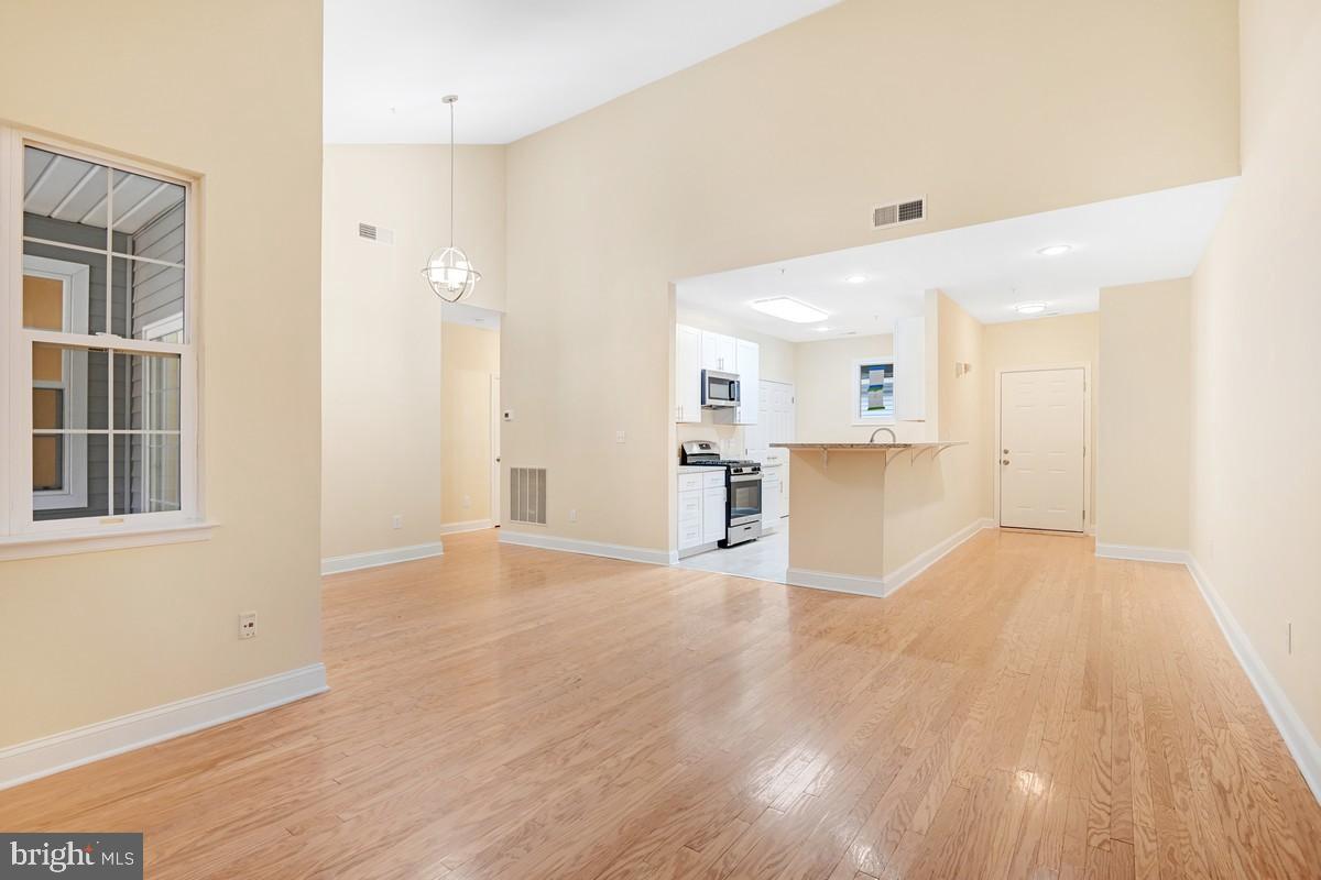 NEW TOWN - Residential