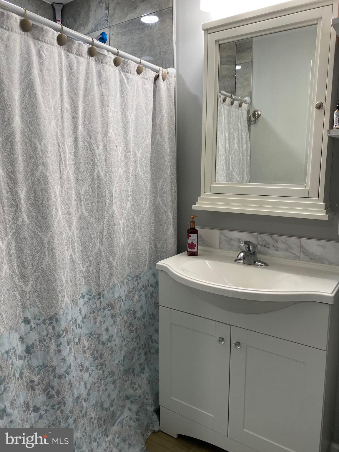 SOUTH GLYMONT SUB - Residential