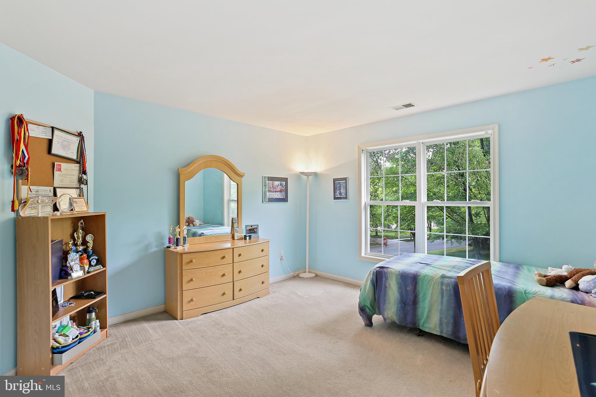 VILLAGE OF RIVER HILL - Residential