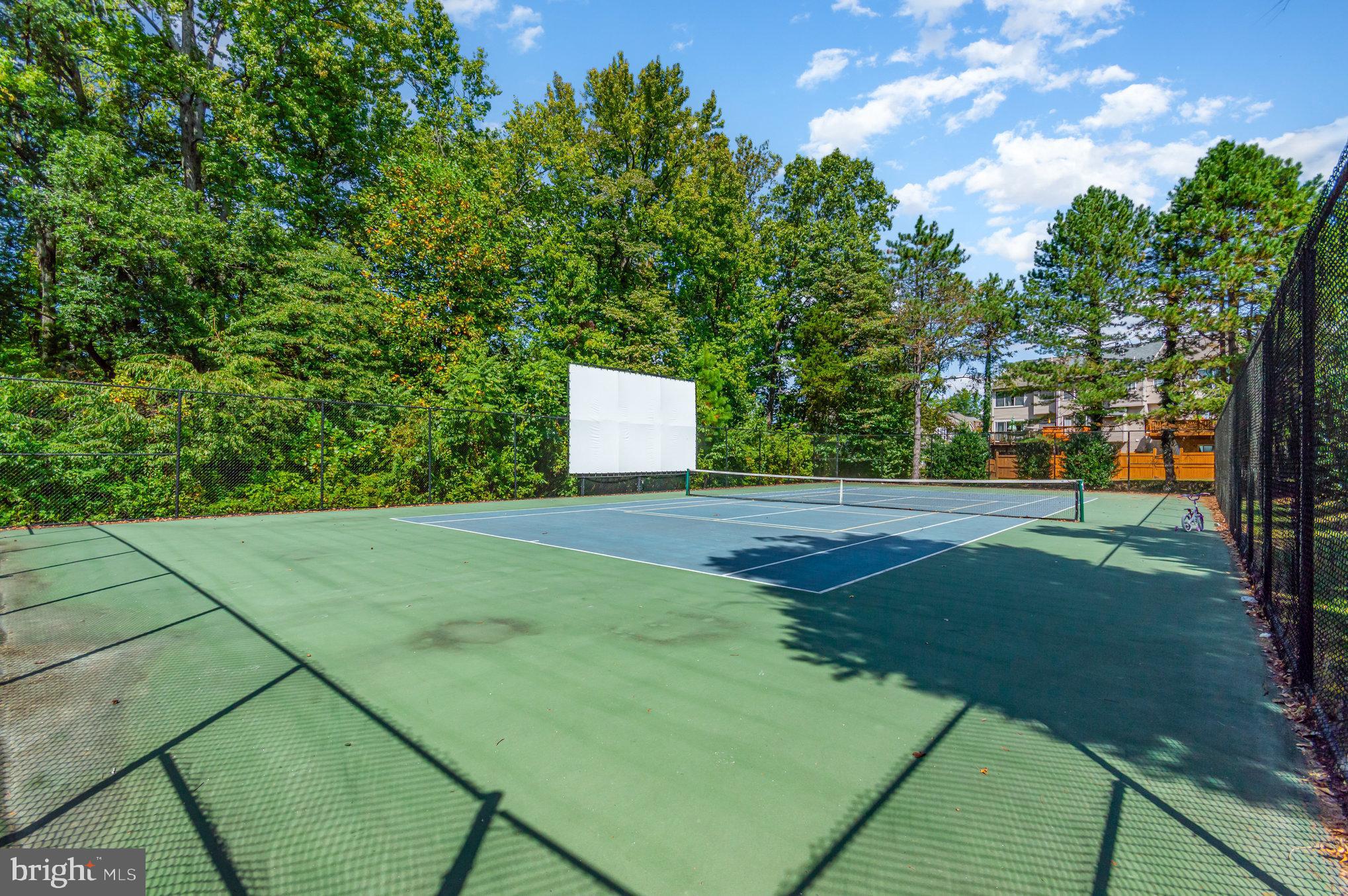 CENTREVILLE GREEN - Residential