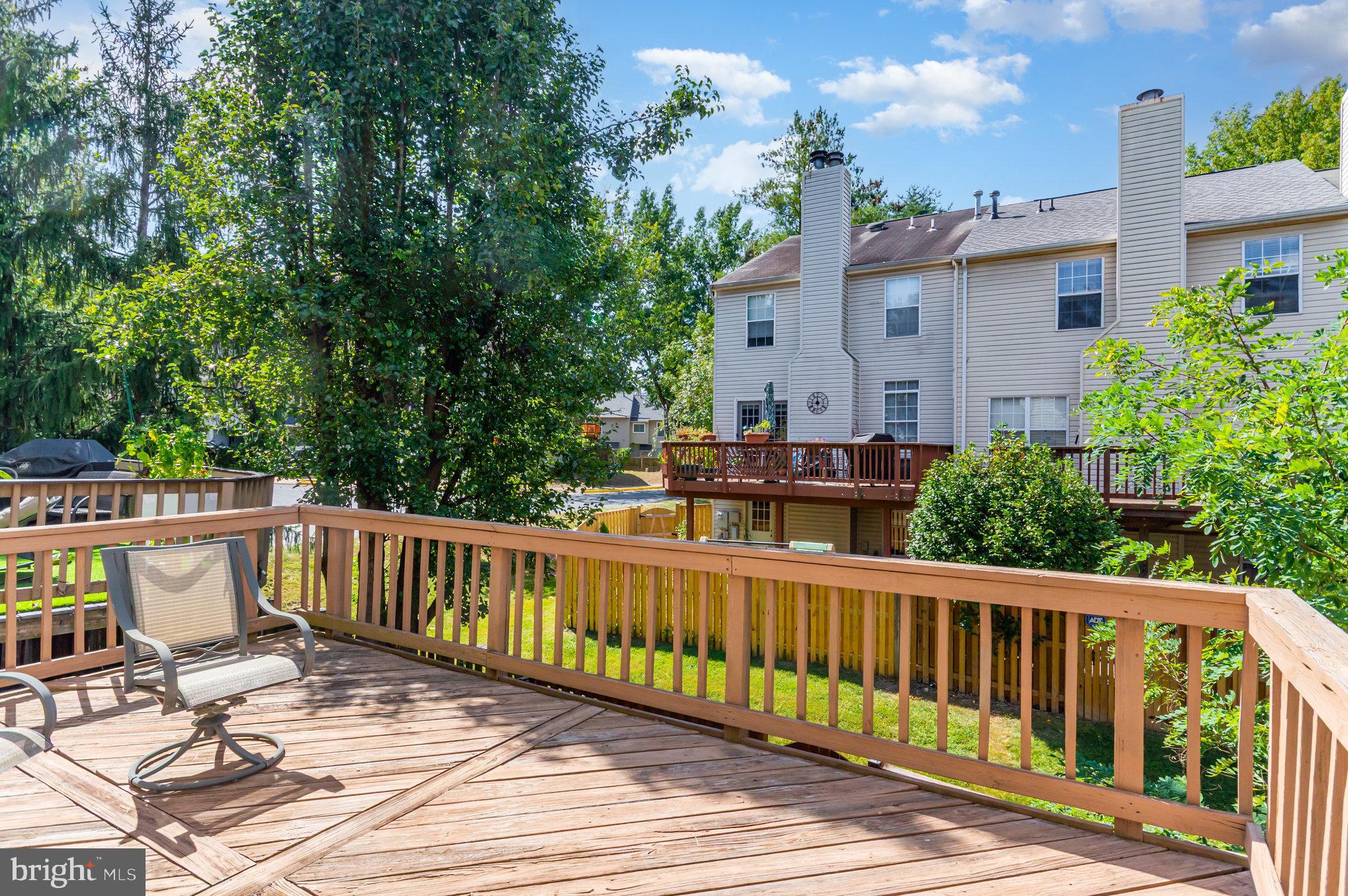 CENTREVILLE GREEN - Residential