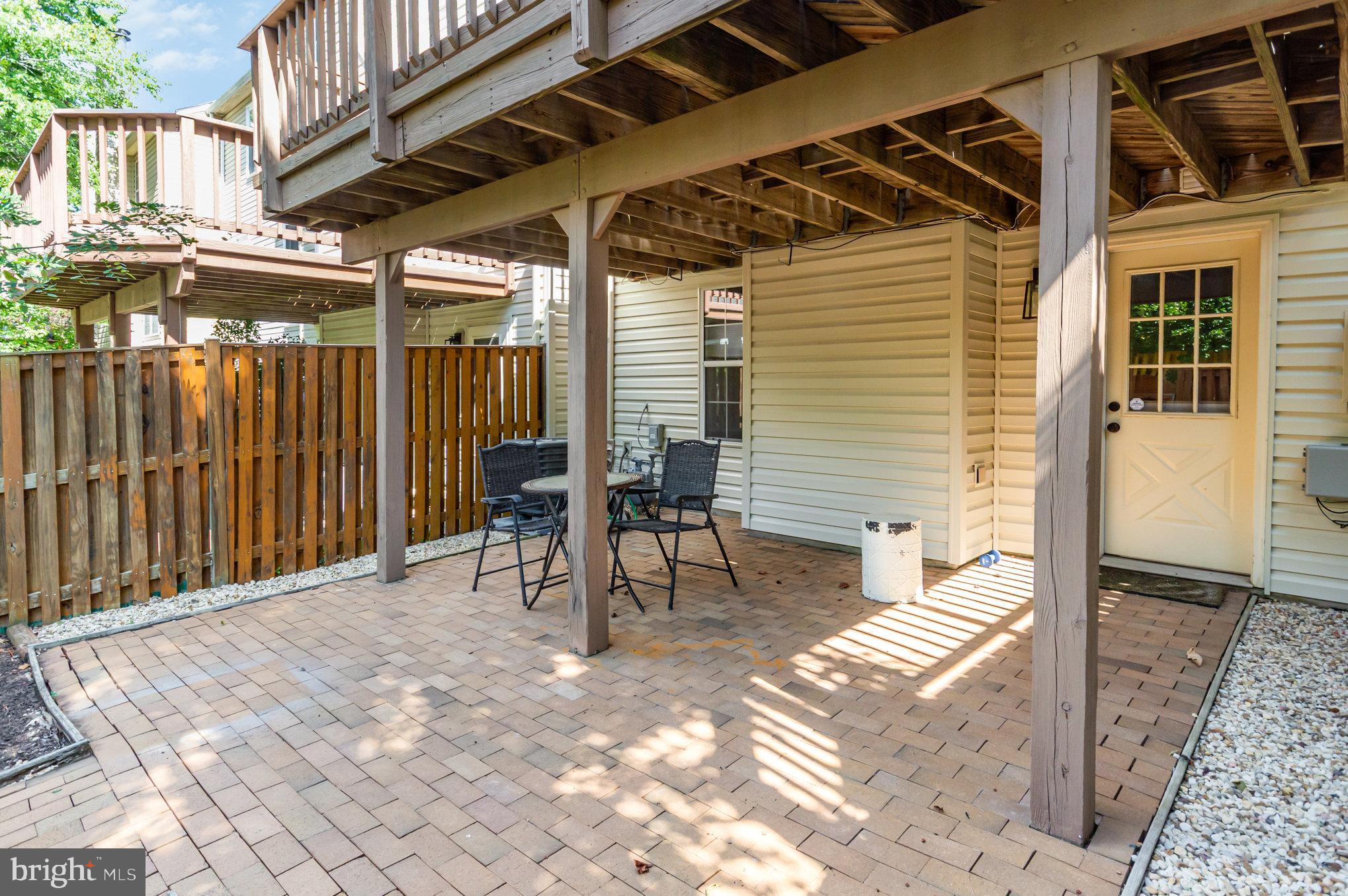 CENTREVILLE GREEN - Residential