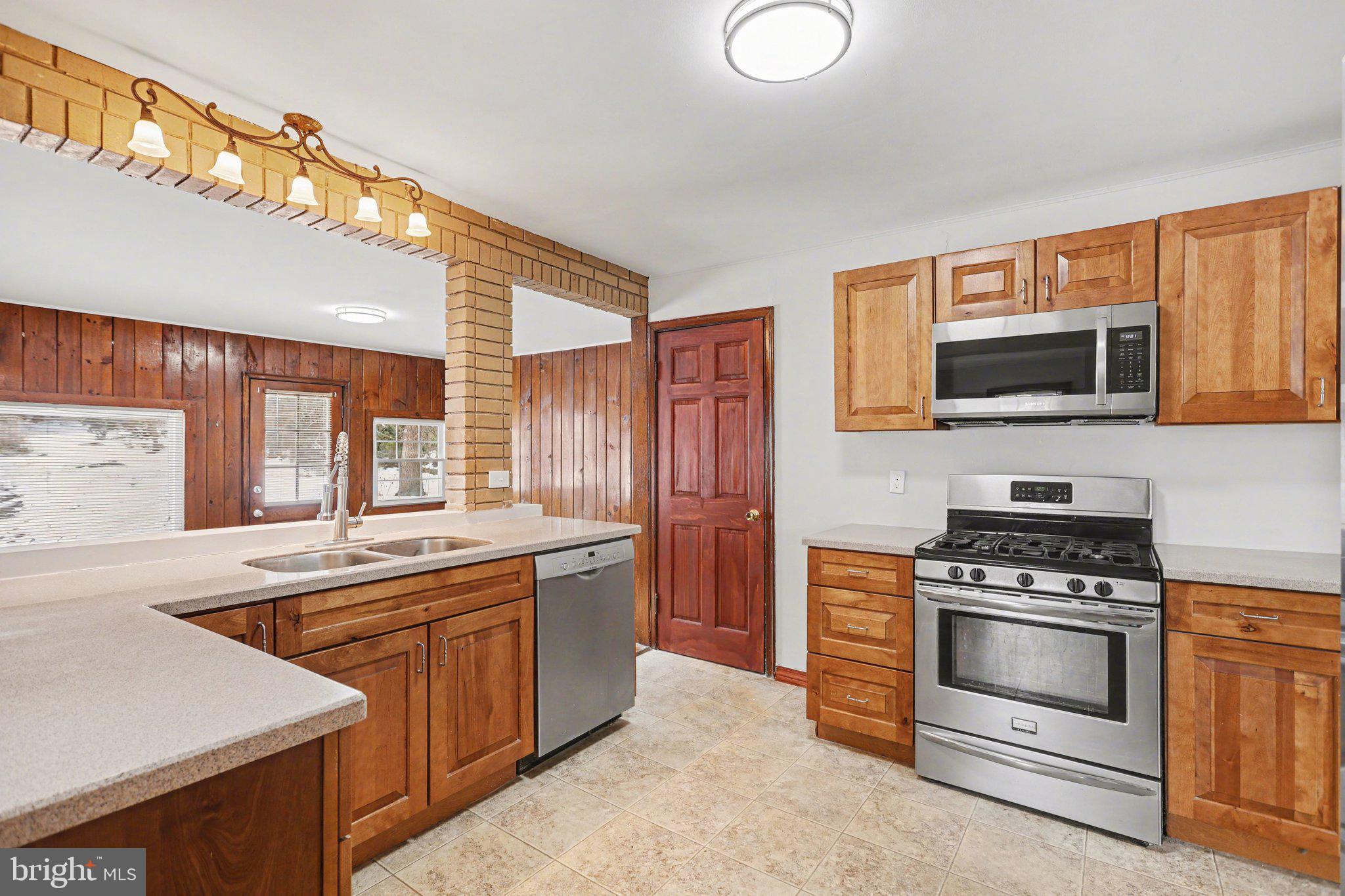 132 LOCUST GROVE ROAD