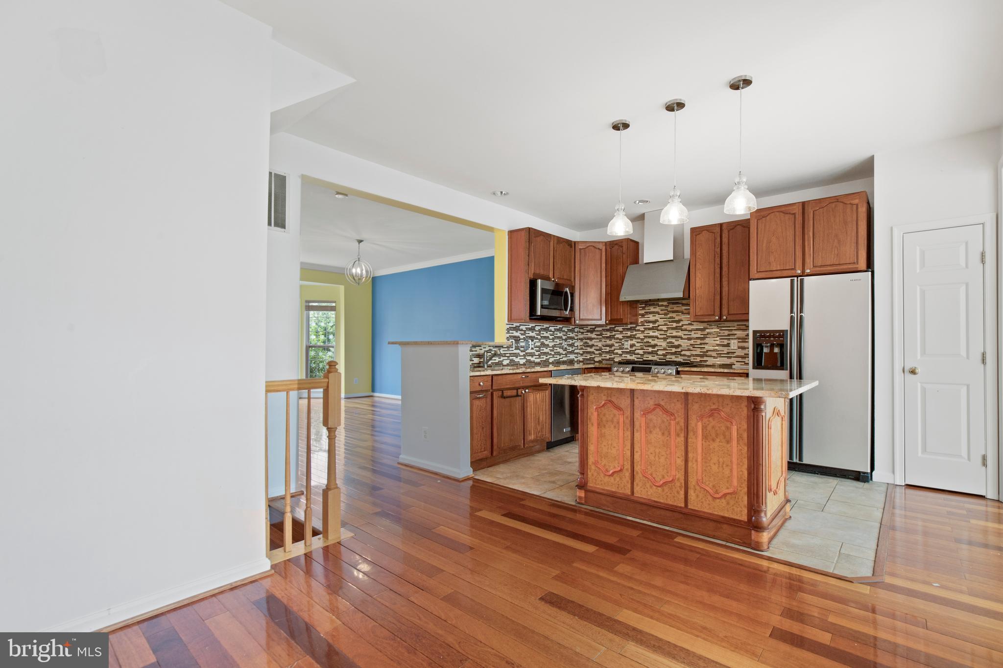 WELLESLEY - Residential Lease