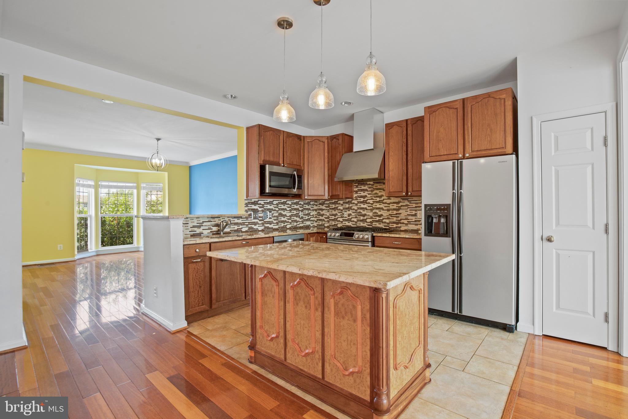 WELLESLEY - Residential Lease