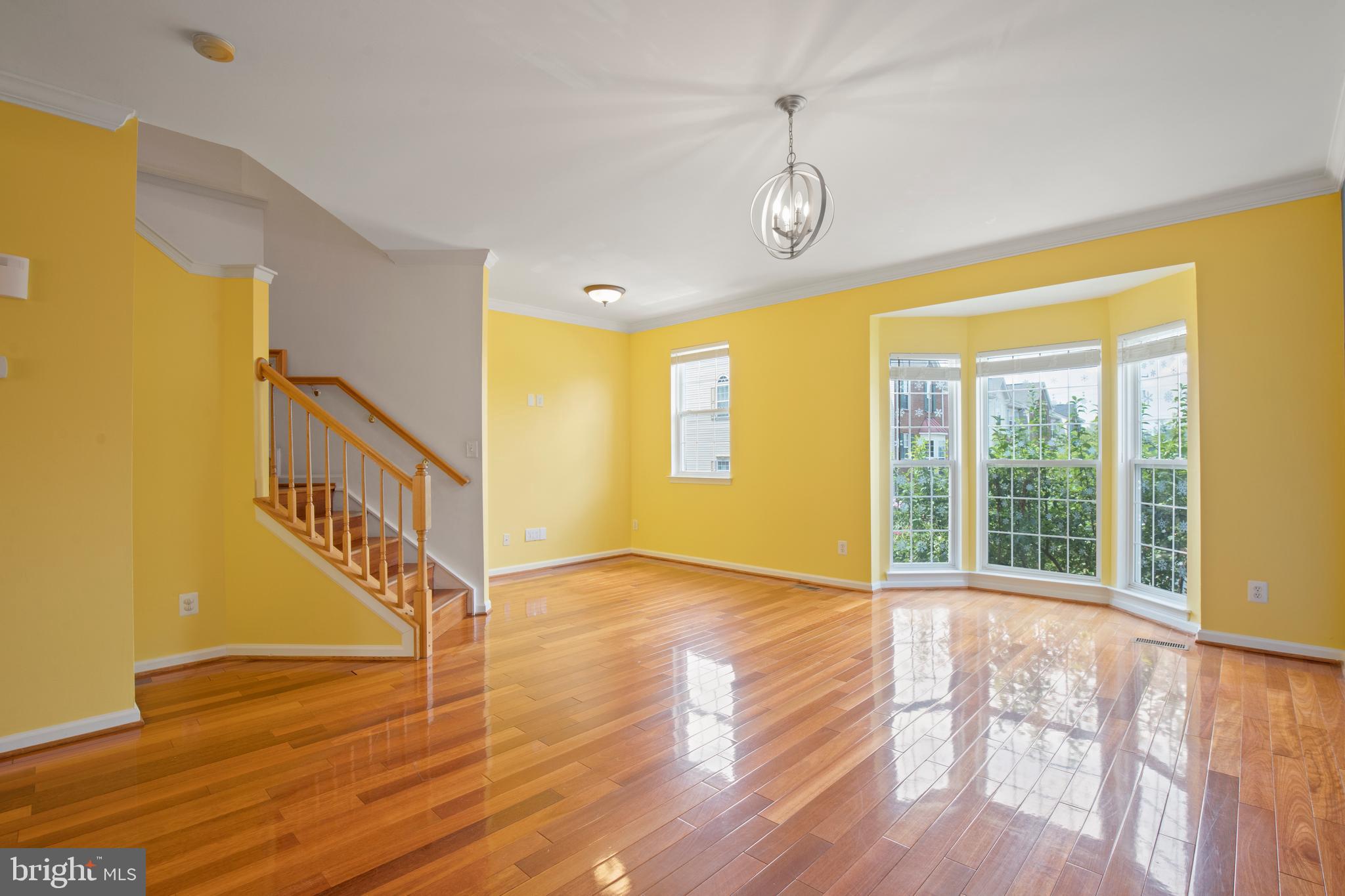 WELLESLEY - Residential Lease