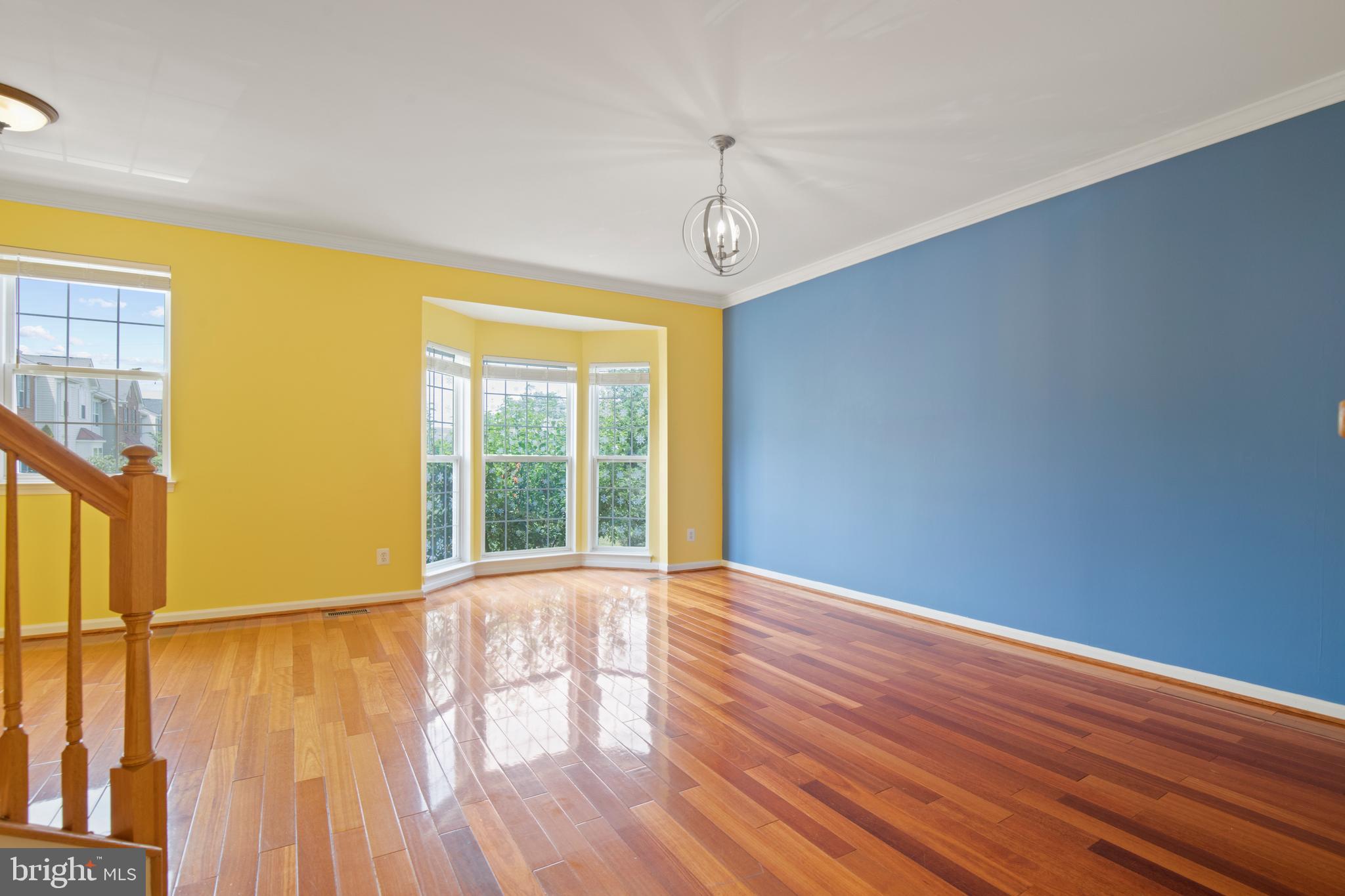 WELLESLEY - Residential Lease