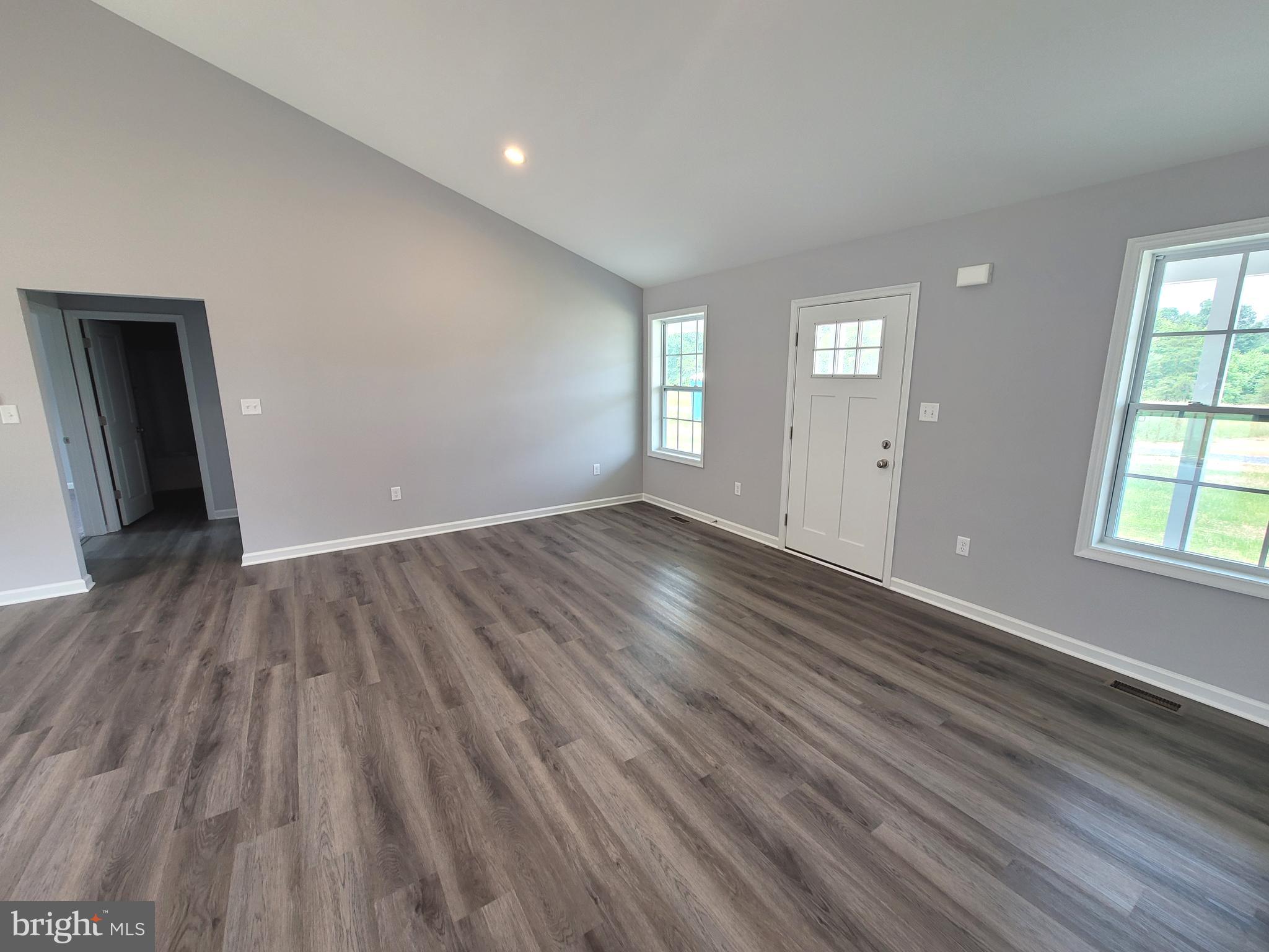 AVON BEND - Residential