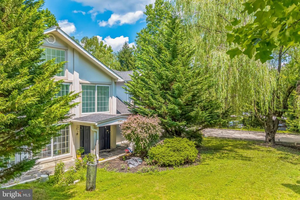 Photo of 1291 Mettler Road, HUNTINGDON VALLEY, PA 19006 (MLS # PAMC2146998)