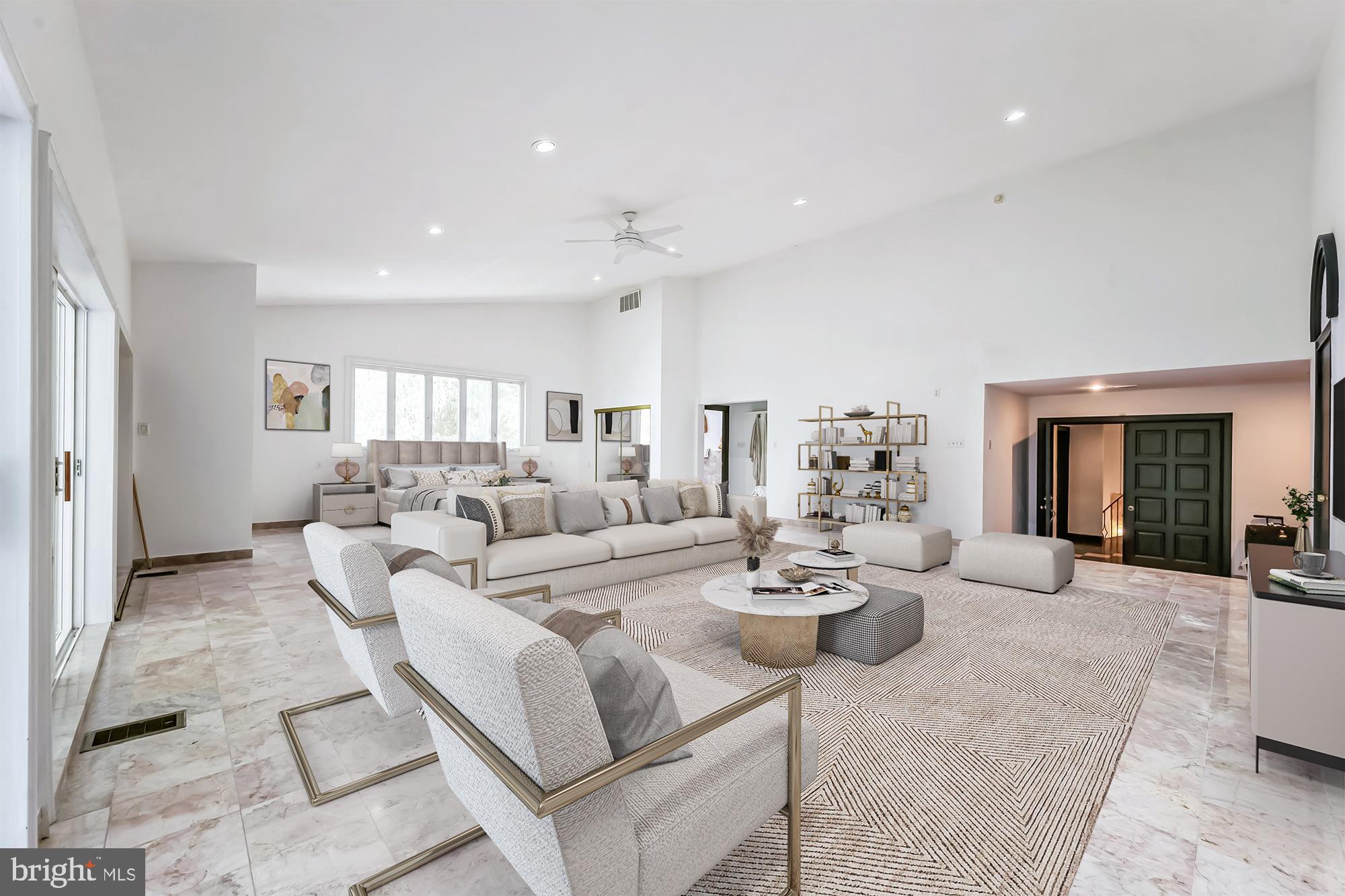 JUSTA FARMS - Residential